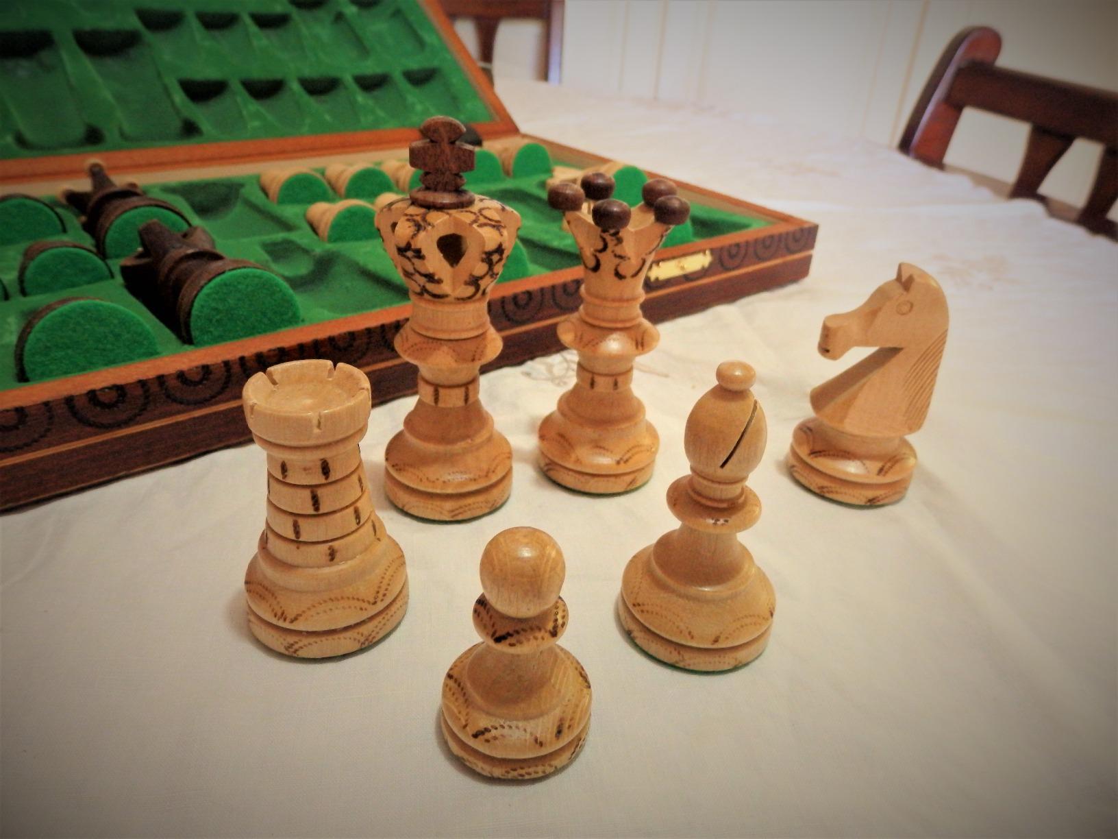 Wegiel Imperator 21-Inch Luxury Wooden Chess Set for Adults and Kids - Handcrafted from Premium Beech and Birch Wood - Unique Folding Design with Chess Piece Storage, Brown customer photo 2