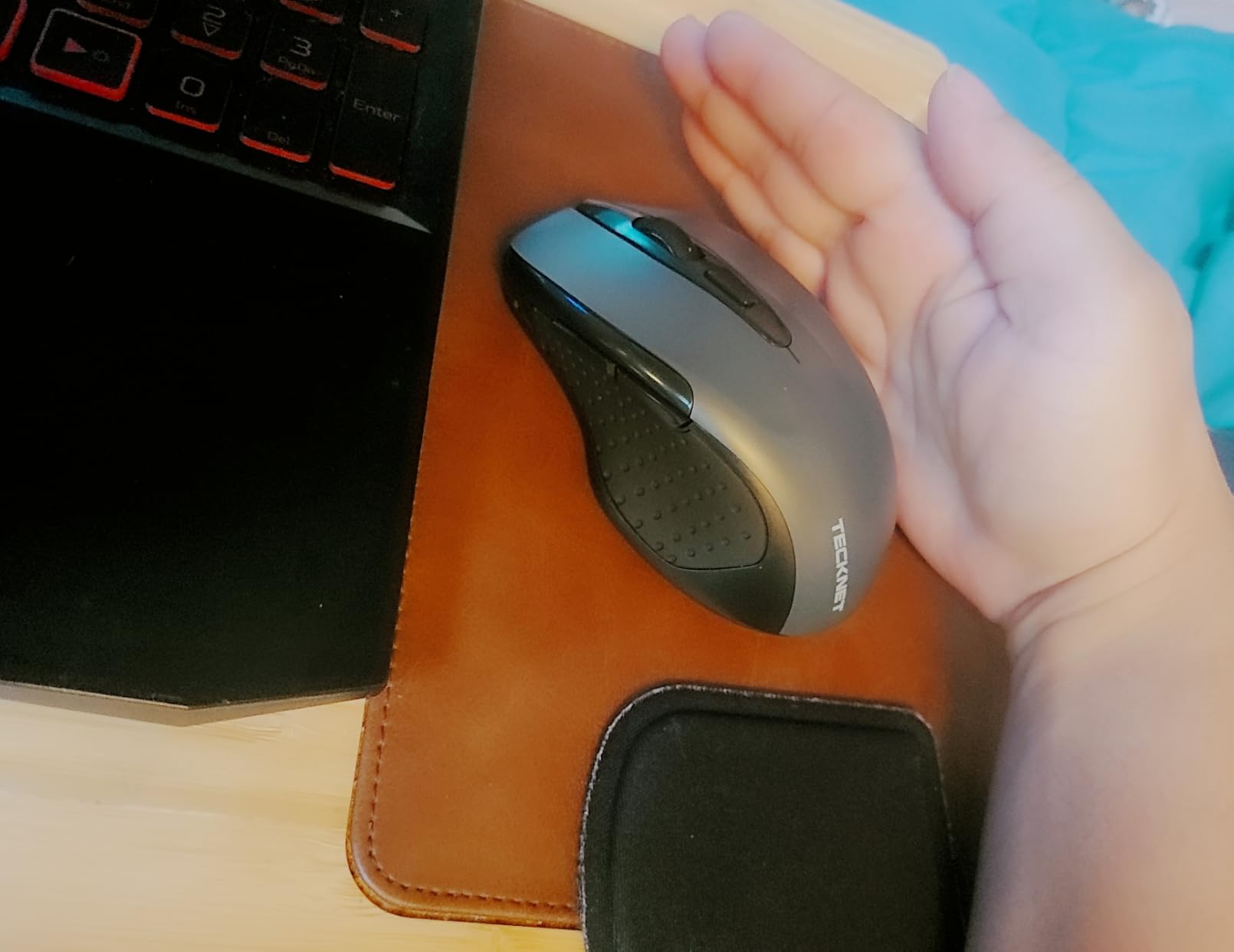 TECKNET Wireless Mouse, BT 5.0/2.4G, Rechargeable 6-DPI Silent, Grey customer photo 2