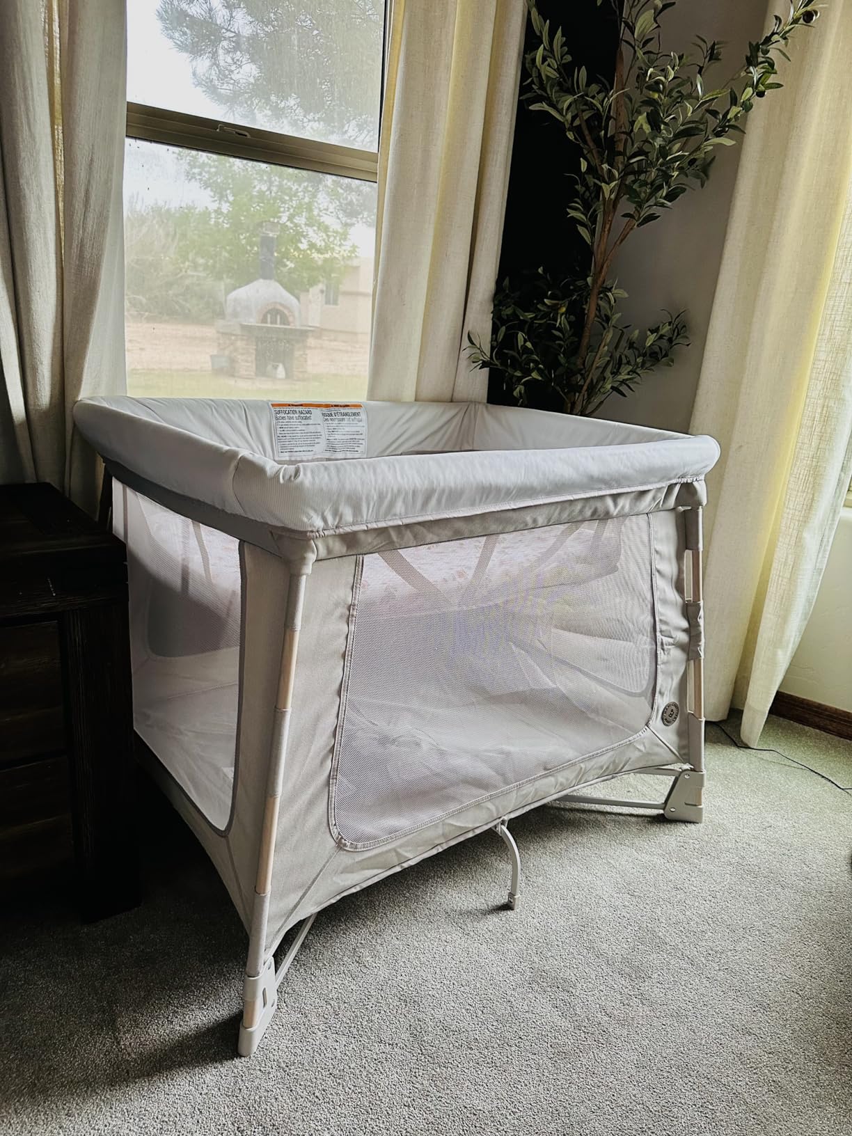 Maxi-Cosi Swift Baby Playard with Mat, Baby Playpen, Play Yard with Bassinet, Portable Playpen for Babies and Toddlers, Classic Oat customer photo 1