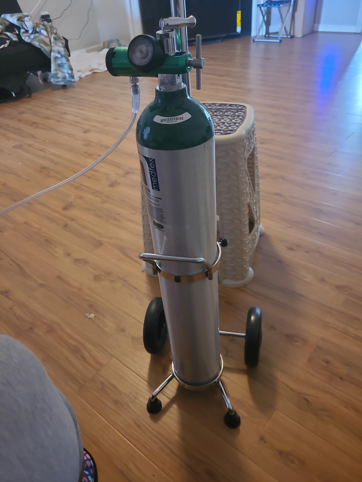 Medfex Oxygen Tank Complete Set - USA Made | 680 Liter Capacity - Standard Size Kit customer photo 1
