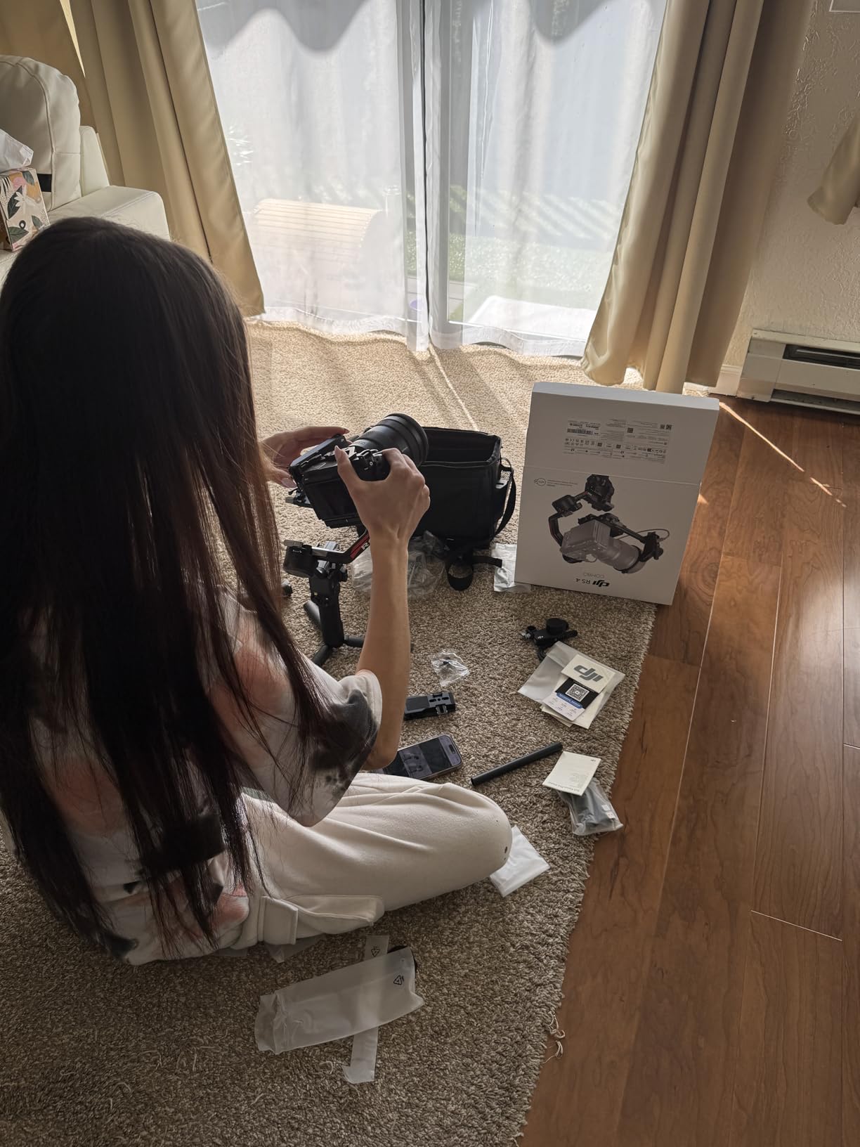 DJI RS 4, Gimbal Stabilizer for Camera, Canon/Sony/Nikon/Fujifilm | 2nd-Gen Native Vertical Shooting, 2-Mode Switch Joystick, Teflon Axis Arms, 3kg Payload customer photo 1
