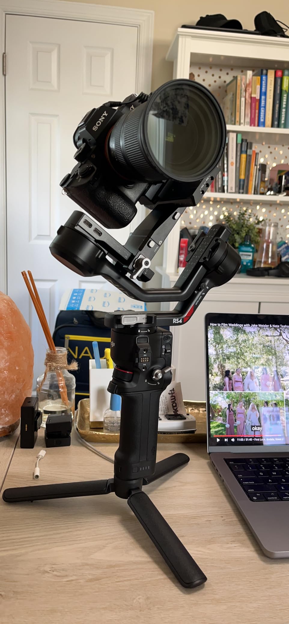 DJI RS 4, Gimbal Stabilizer for Camera, Canon/Sony/Nikon/Fujifilm | 2nd-Gen Native Vertical Shooting, 2-Mode Switch Joystick, Teflon Axis Arms, 3kg Payload customer photo 2