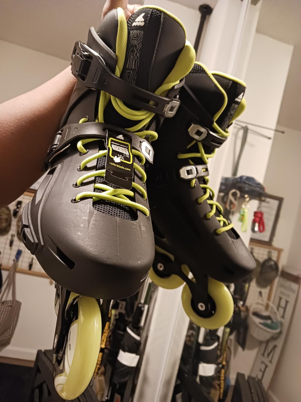 Rollerblade Lightning Men's Urban Inline Skate, Black and Lime customer photo 1