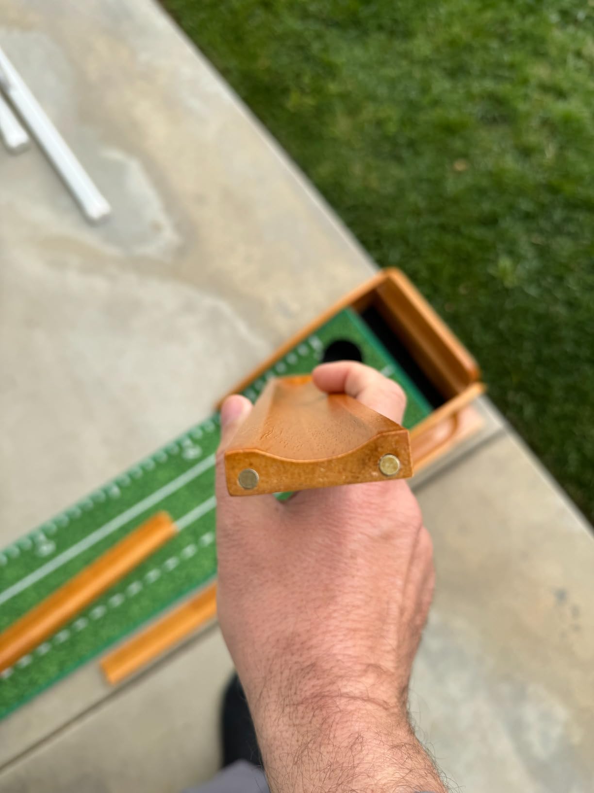 CHAMPKEY Premium Golf Putting Green Indoor with 3 Golf Putting Gates customer photo 1