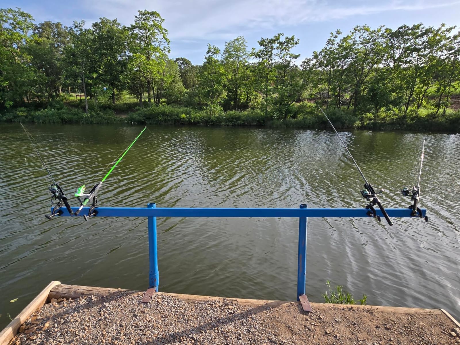 PLUSINNO 1/2/4 Pack Fishing Rod Holders for Boat, Enlarged Clamp, Innovative Dual-V Shaped Design customer photo 2