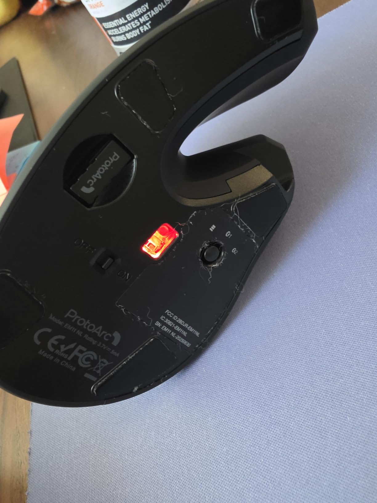 ProtoArc EM11 NL Wireless Ergonomic Vertical Mouse, Rechargeable, Black | 58° vertical design supports a natural wrist posture, connect 3 devices via Bluetooth/2.4G USB-A, 500mAh USB-C rechargeable. customer photo 1