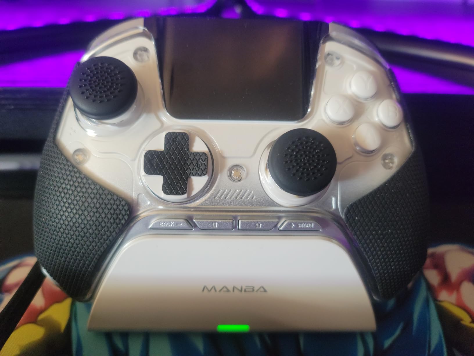 ManbaOne Interactive Screen Wireless Gaming Controller for PC/Switch/Switch 2/iOS/Android, Hall Effect Stick & Trigger, RGB Lighting, Remappable Buttons, 1800mAh with Charging Dock (White) customer photo 2