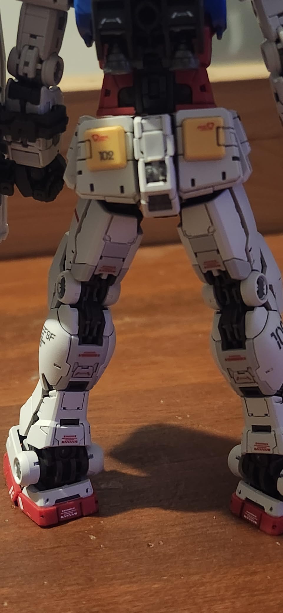 Bandai Hobby - Mobile Suit Gundam - RX-78-2 Gundam ver. 2.0 RG 1/144 Model Kit customer photo 1