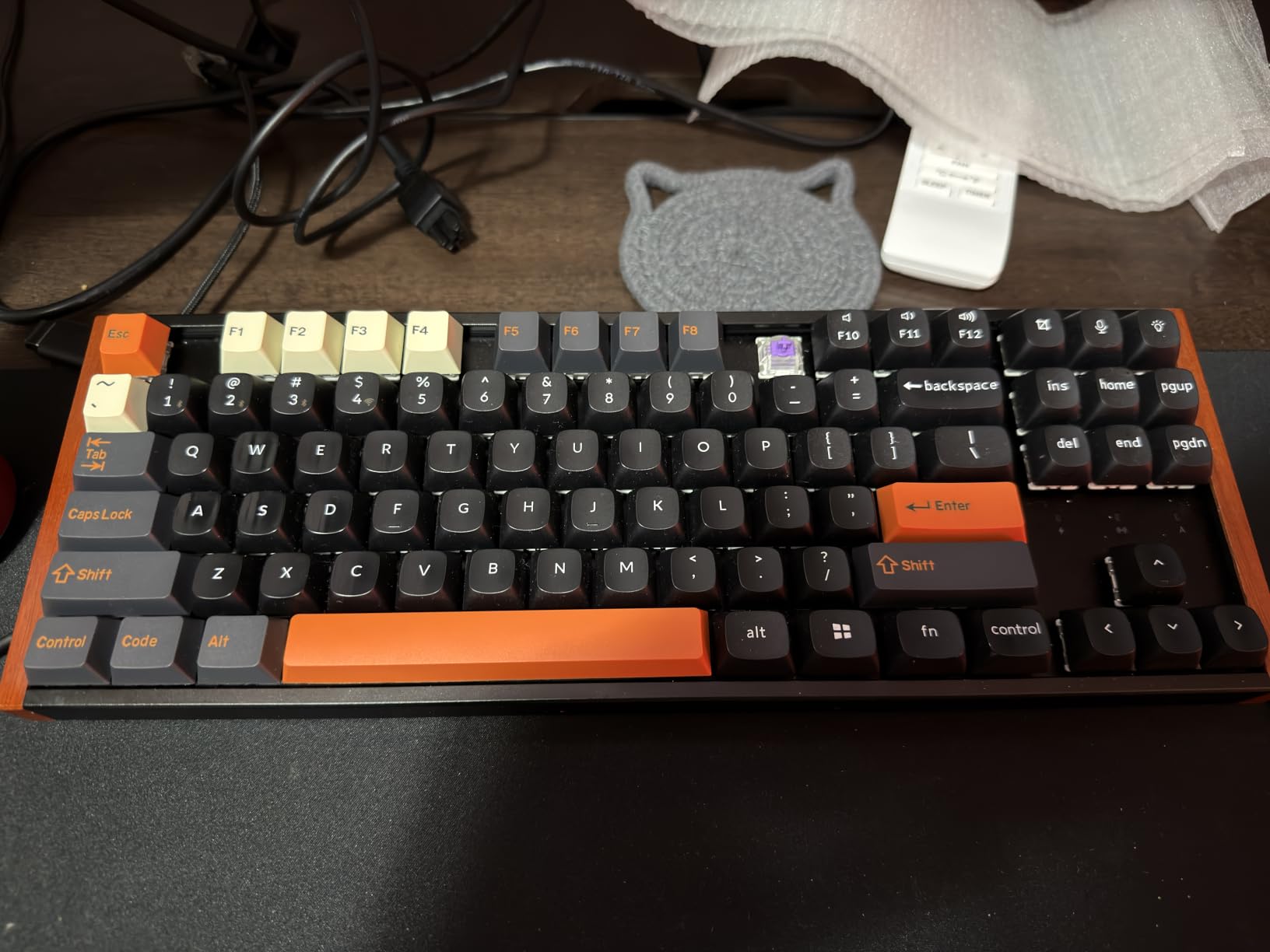 Carbon 174 Keys PBT Double Shot Keycap Set, Orange Retro Custom Key Cap Keycaps 60 Percent Cherry Profile Keycaps for 61/64/68/84/87/100/104/108 Mechanical Keyboard customer photo 2