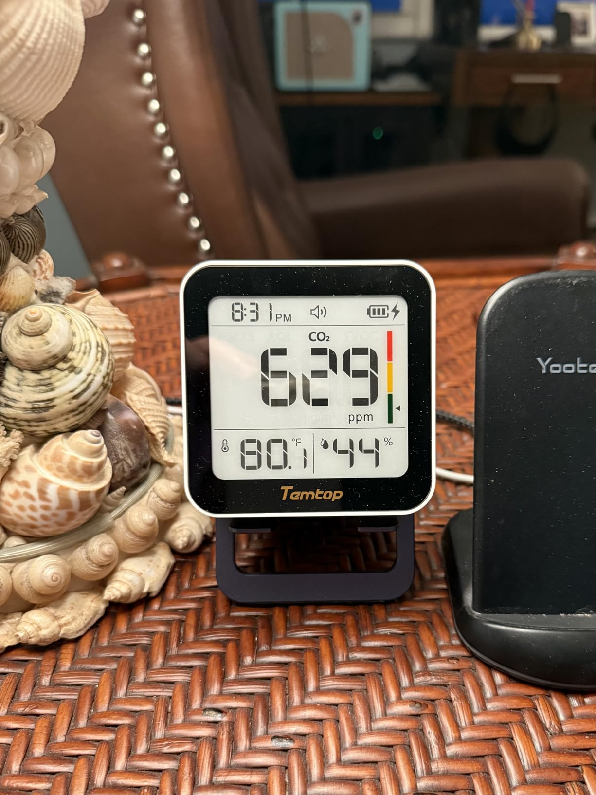 Temtop M10+ 6-in-1 CO2 Meter & Indoor Air Quality Monitor | PM2.5, TVOC, AQI, E-Ink Display, 60-Day Battery, App Temperature & Humidity for Home Bedroom Office customer photo 2