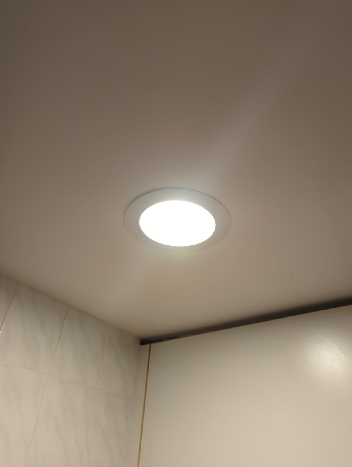 Sunco 6 Pack 6 Inch Retrofit LED Recessed Lights, 5CCT, 15W=120W, Dimmable | 1700LM, Selectable CCT 2700K/3000K/4000K/5000K/6000K, Baffle Trim, Damp Rated, Can Ceiling, LED Downlight, for Kitchen, UL customer photo 2