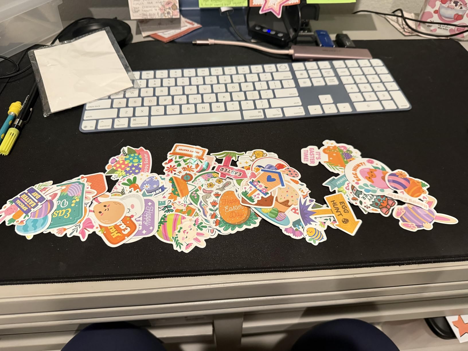 500+ Puffy Stickers, 3D Stickers for Kids Toddlers - Cute Stickers Pack, Christmas Crafts Games for Kids, 2-4 Year Old Boy Girl Birthday Gift - Christmas Gift for Grandkids, Stocking Stuffers for Kids customer photo 1