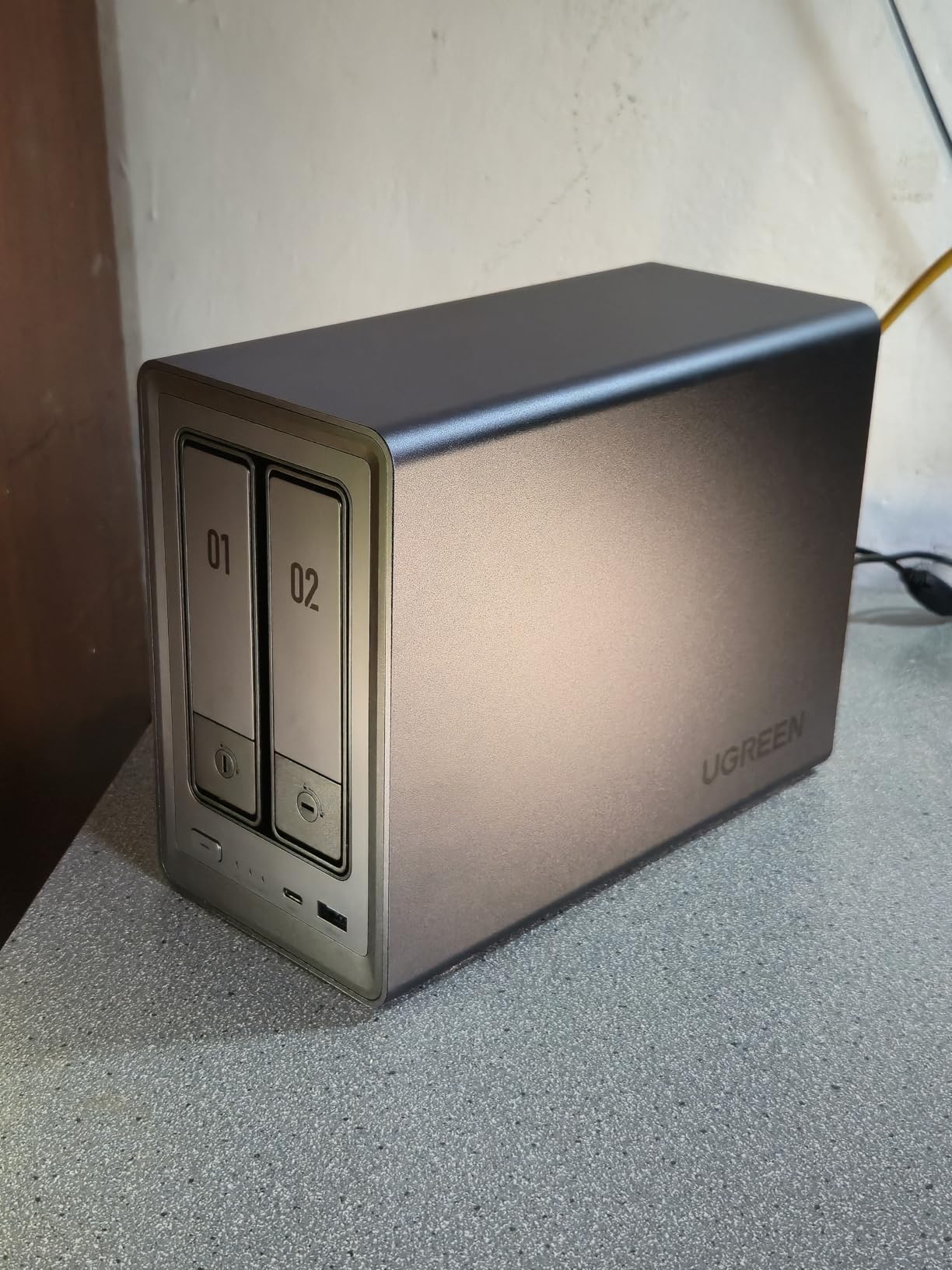 UGREEN NAS DXP2800 2-Bay, Ideal for Content Creators and Enthusiasts | Intel N100 Quad-Core CPU, 8GB DDR5 RAM, 2.5GbE, 2X M.2 NVMe Slots, 4K HDMI, Desktop NAS Network Attached Storage (Diskless) customer photo 2