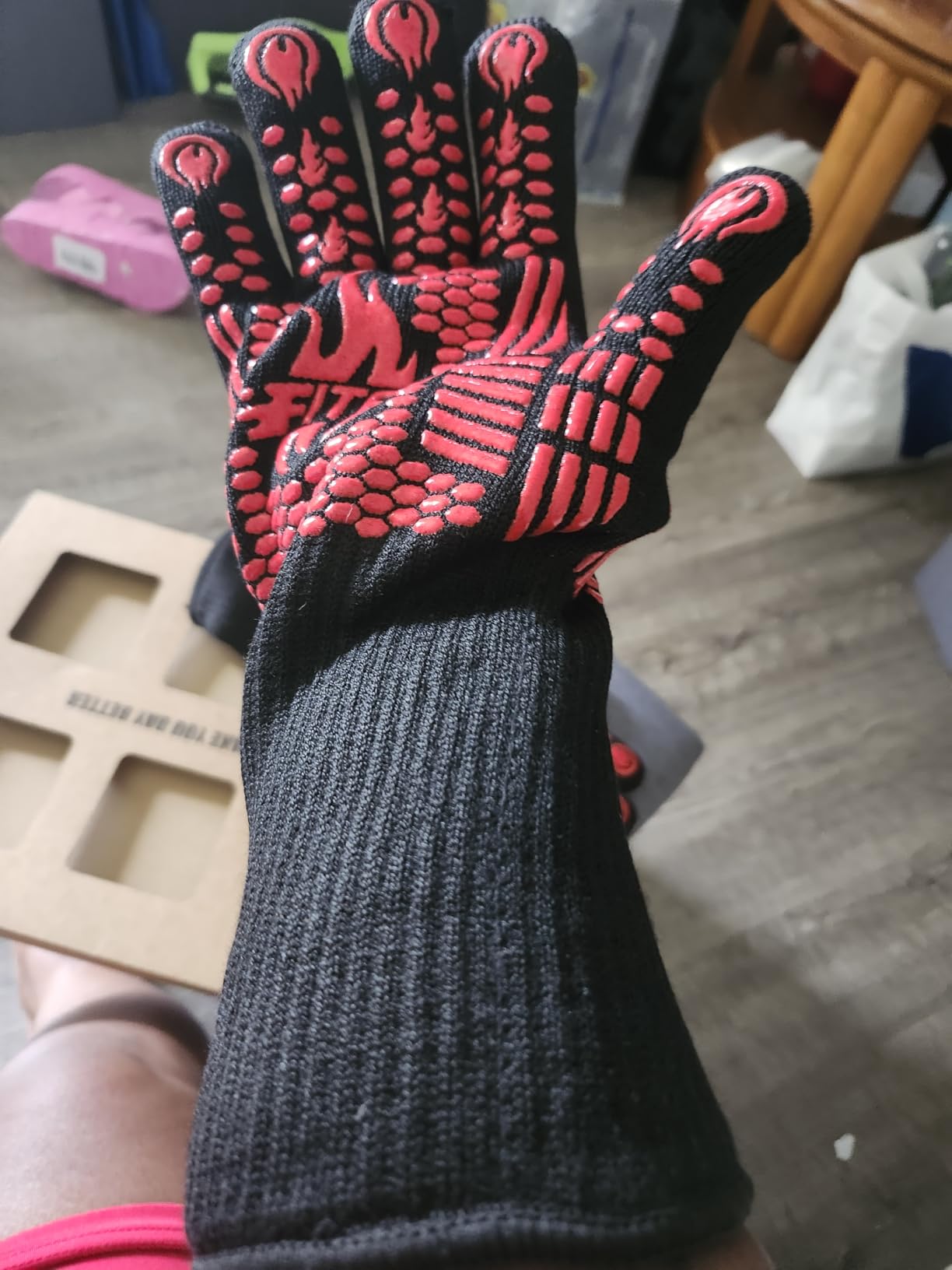BBQ Gloves, 1472°F Heat Resistant with Silicone Grip Oven Mitts | Non-Slip Grip, for BBQ, Grilling, Oven, Smoker, Cooking and Baking customer photo 2