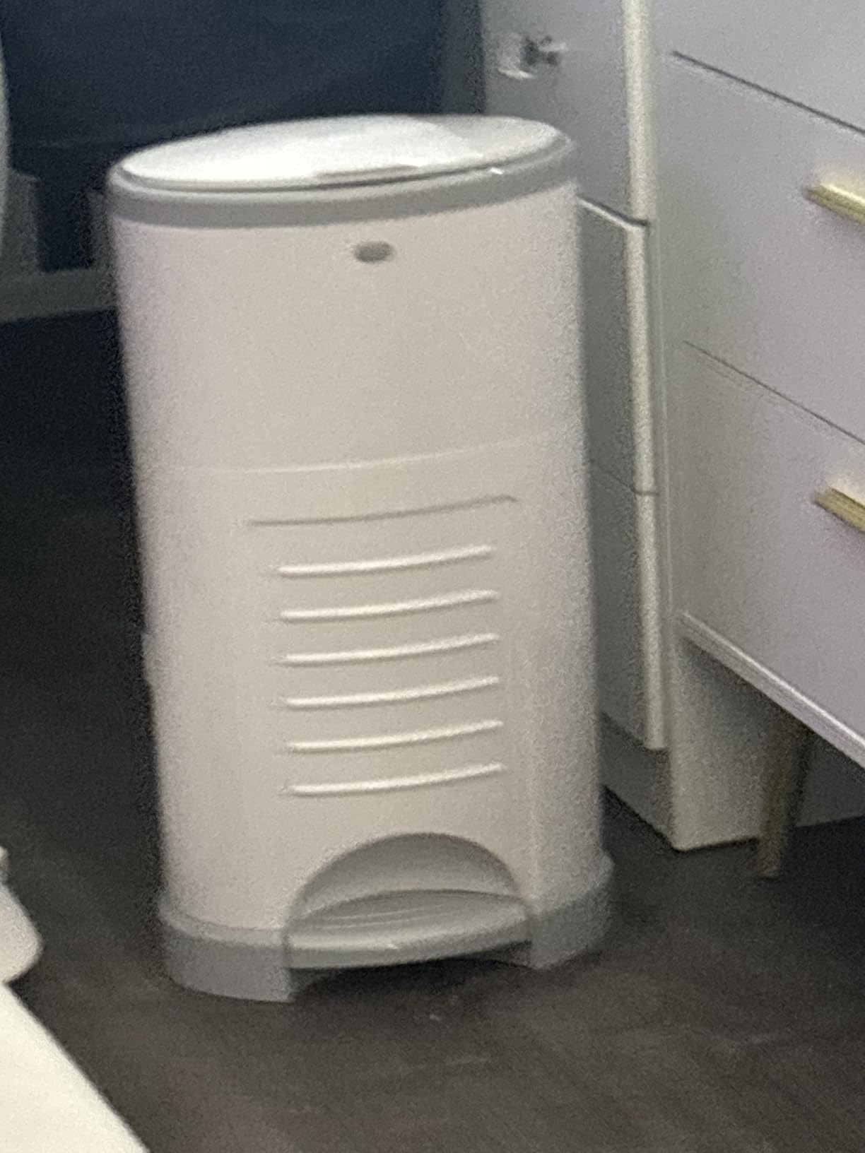 Diaper Dekor EKO Classic Diaper Pail, White - Eco-Friendly Made with 70% Recycled Materials customer photo 2