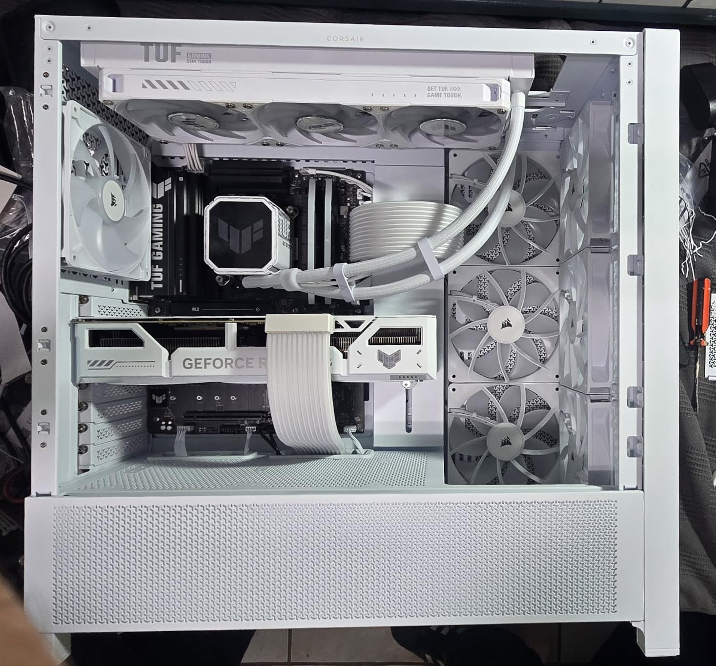 CORSAIR RS140 ARGB 140mm PWM Fans - Daisy-Chain Connection - Low-Noise - Magnetic Dome Bearing - Dual Pack - Black customer photo 2
