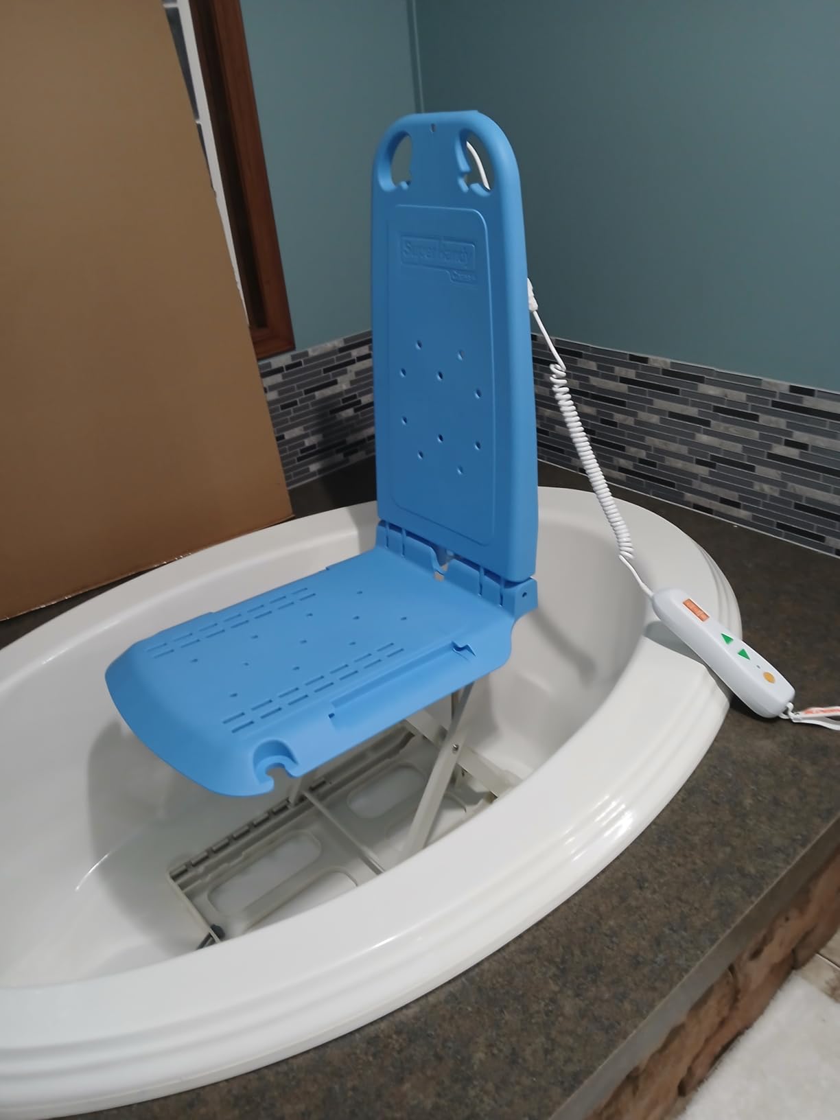 SuperHandy Portable Floor and Bath Lift, 330 lb Capacity, IP68 Waterproof customer photo 1