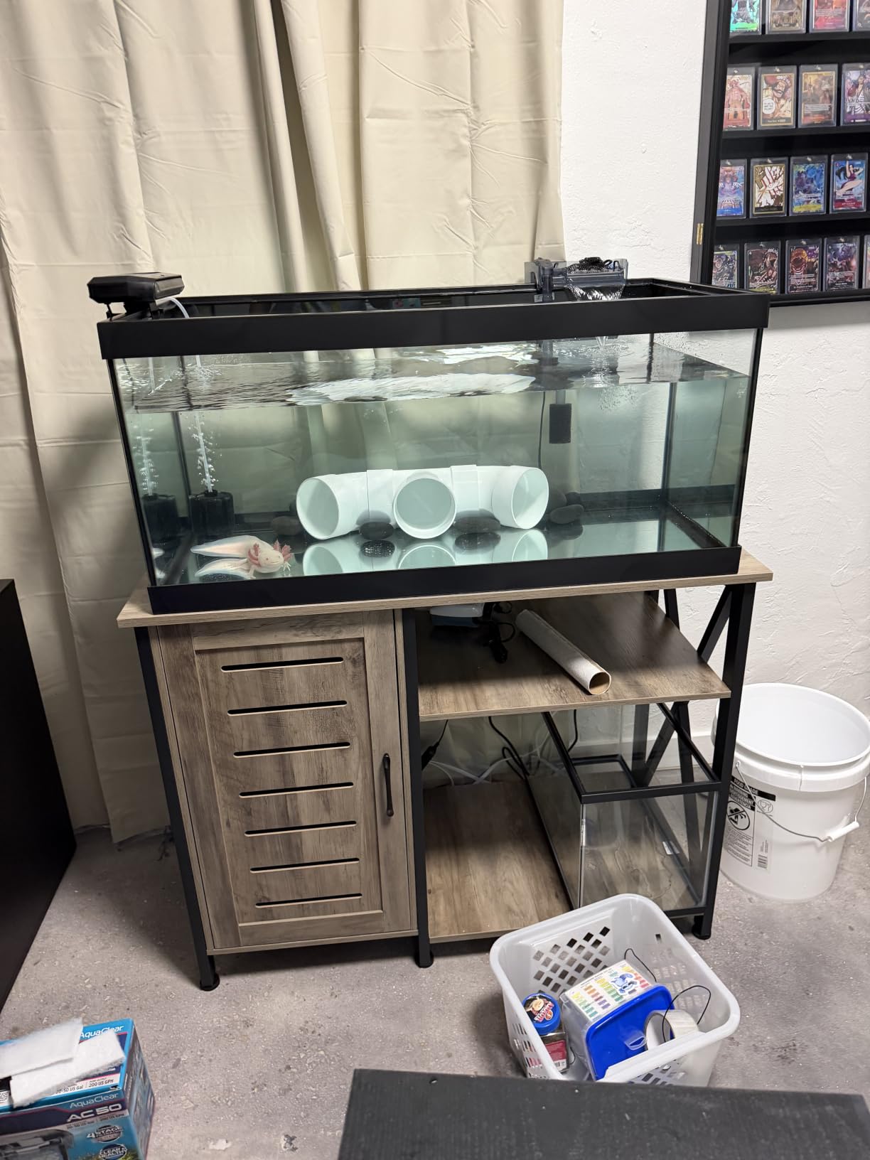 Herture 20-29 Gallon Fish Tank Stand, Aquarium Stand with Cabinet Accessories Storage, Heavy Duty Metal Frame, 31.49