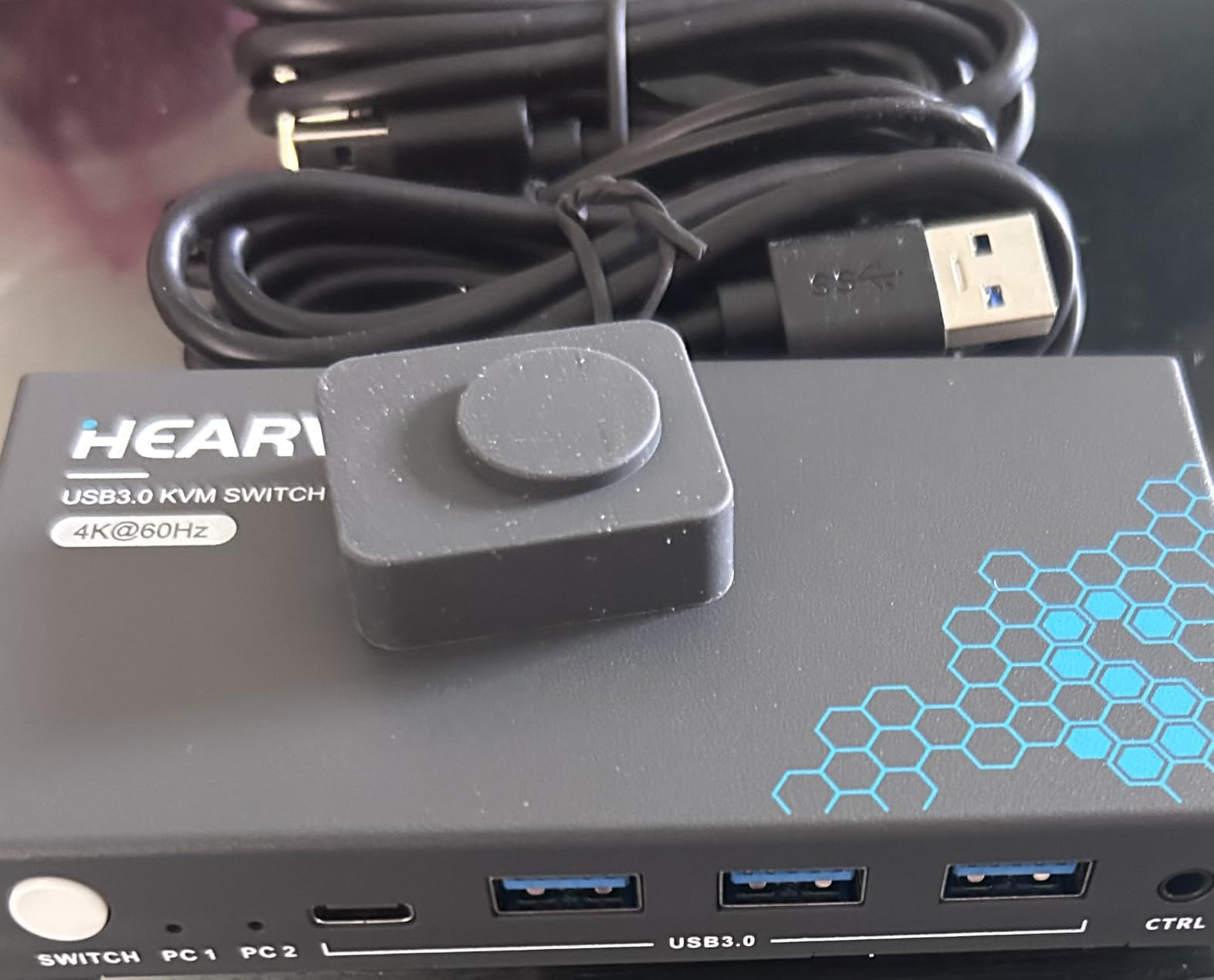 Hearvo USB 3.0 HDMI KVM Switch for 2 Computers 1 Monitor, 4K@60Hz, S7232H | Share Keyboard, Mouse, Hard Drives and Printer, EDID Adaptive, 2 USB Cables and Wired Desktop Controller customer photo 1