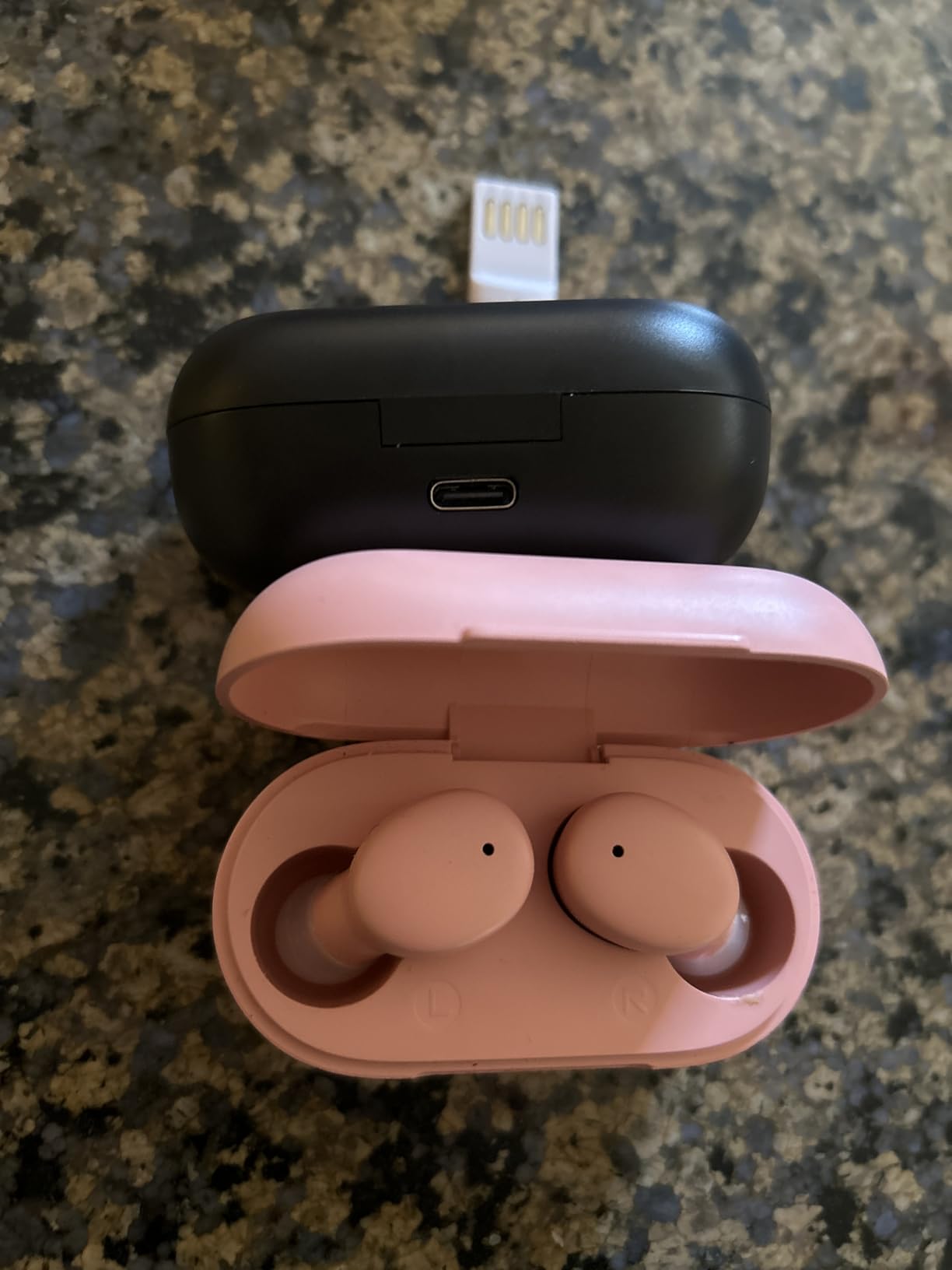 kurdene Wireless Earbuds Bluetooth 5.3 Light Weight in Ear Headphones | Premium Sound Bass Ear buds with Charging Case, Touch Control, Built in Mics Headset, Clear Calls for Sports Workout customer photo 1