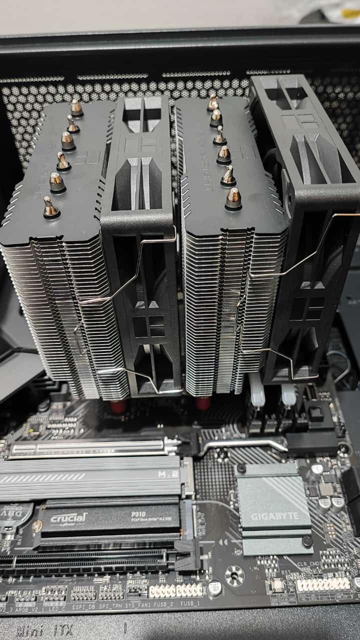 AMD Ryzen 5 9600X 6-Core, 12-Thread Unlocked Desktop Processor customer photo 1