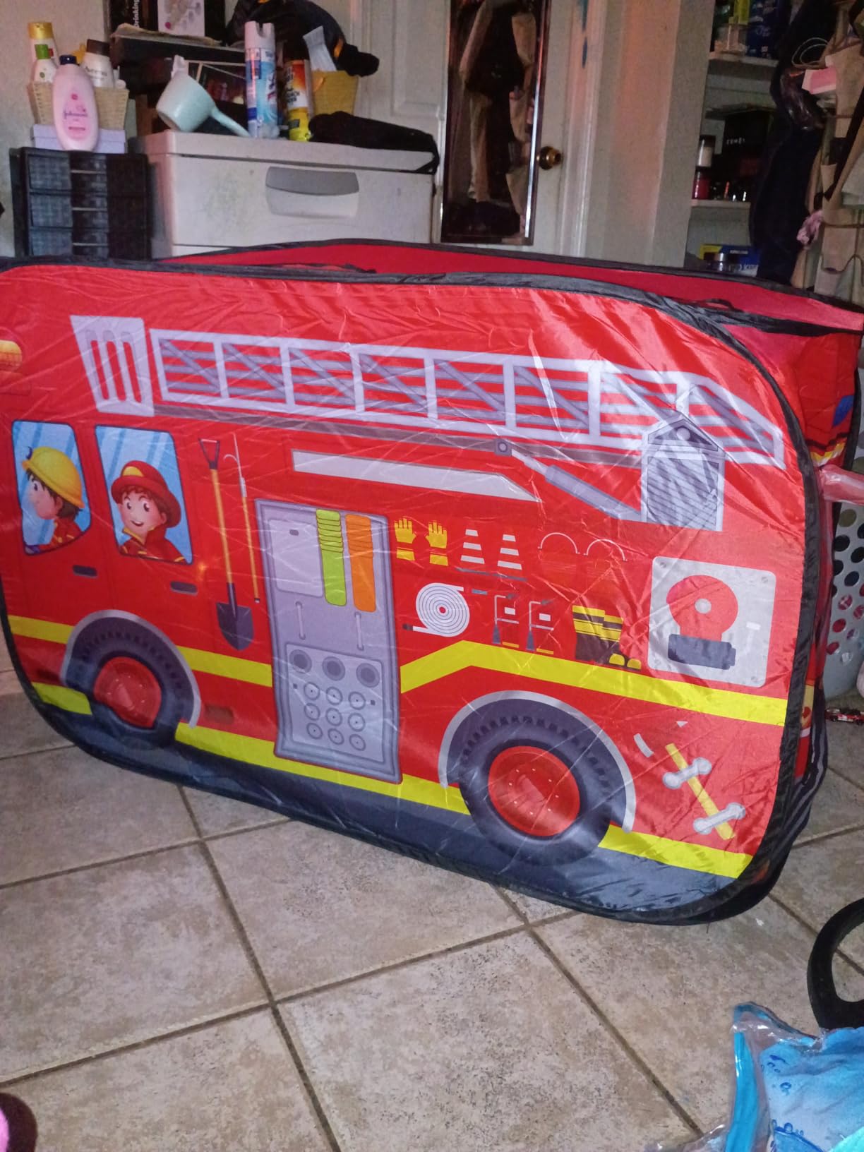 Fire Truck Pop Up Tent Kids, Indoor Outdoor Playhouse Toy for 3+ | Play Tents for Kids 3-5, Indoor Outdoor Playhouse Toy, Easy Setup, Portable Foldable, Toys for 3 + Year Old customer photo 1