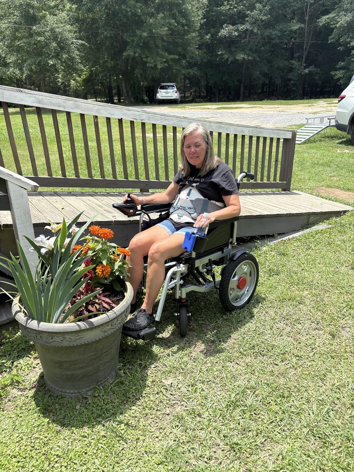 400LB Capacity Heavy-Duty Electric Wheelchair for Adults, Seniors | 20inch Extra Wide Seat, 500W Dual Motors, FSA&HSA Eligible, 15 Miles Long Travel Range, Foldable, All Terrain, Indoor & Outdoor Use customer photo 1