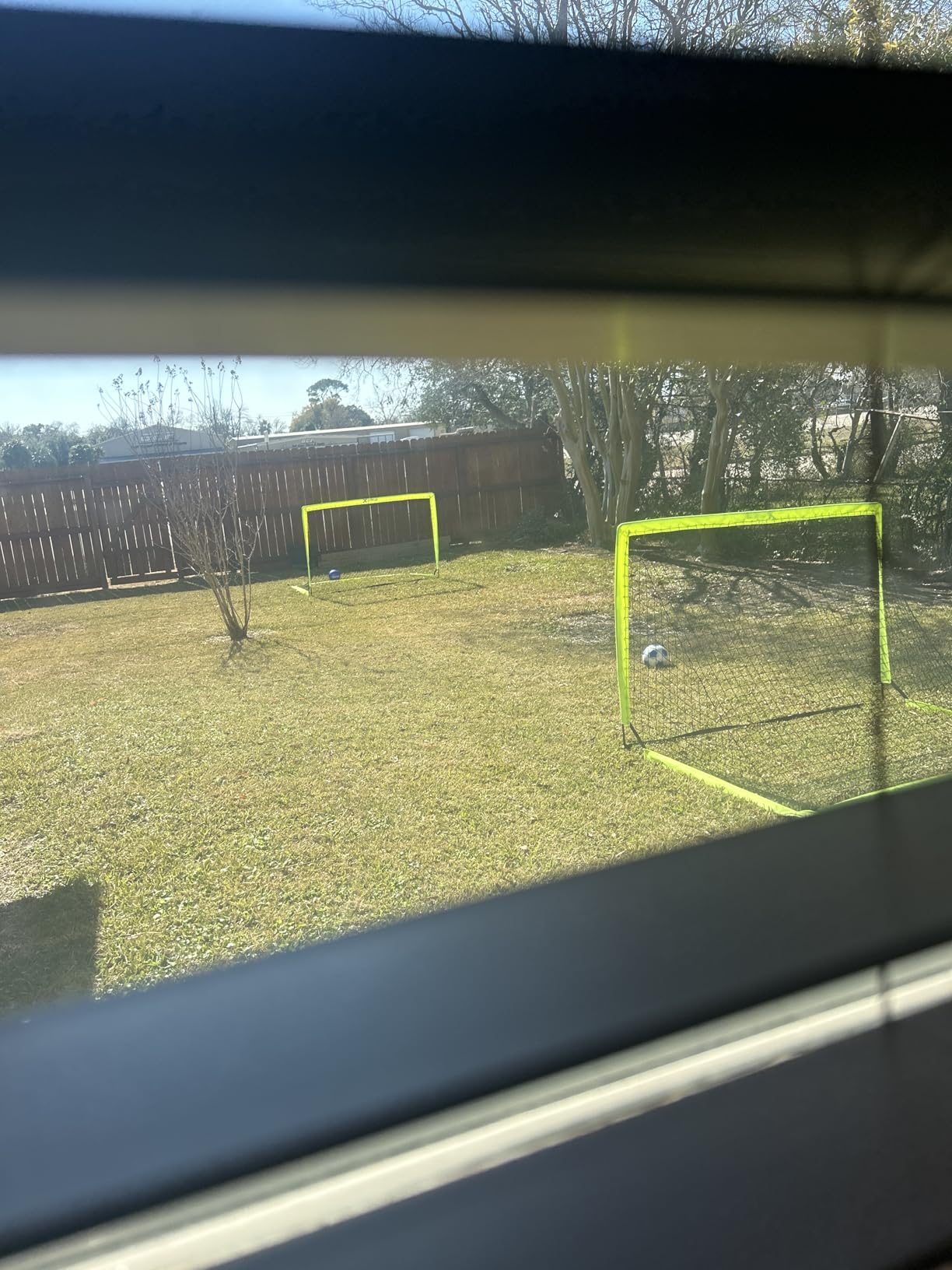 Kids Soccer Goals for Backyard Set of 2, 4 x 3 ft/6 x 4 Toddler Soccer Goal Training Equipment with Soccer Ball, Cones, Pop Up Soccer Net for Kids Age 3-5 4-6 6-8 8-12 10-12 Outdoor Games Sports Gifts customer photo 2