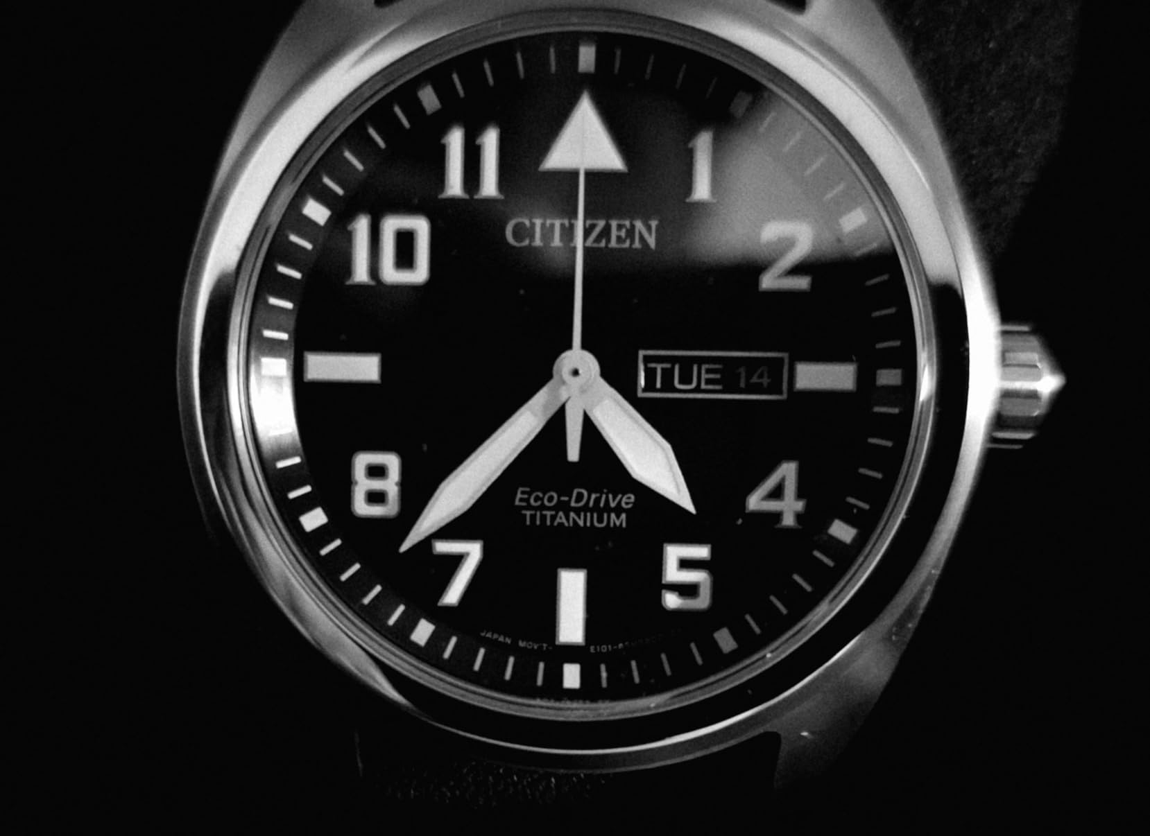 Citizen Men's Eco-Drive Weekender Garrison Field Watch in Super Titanium customer photo 2