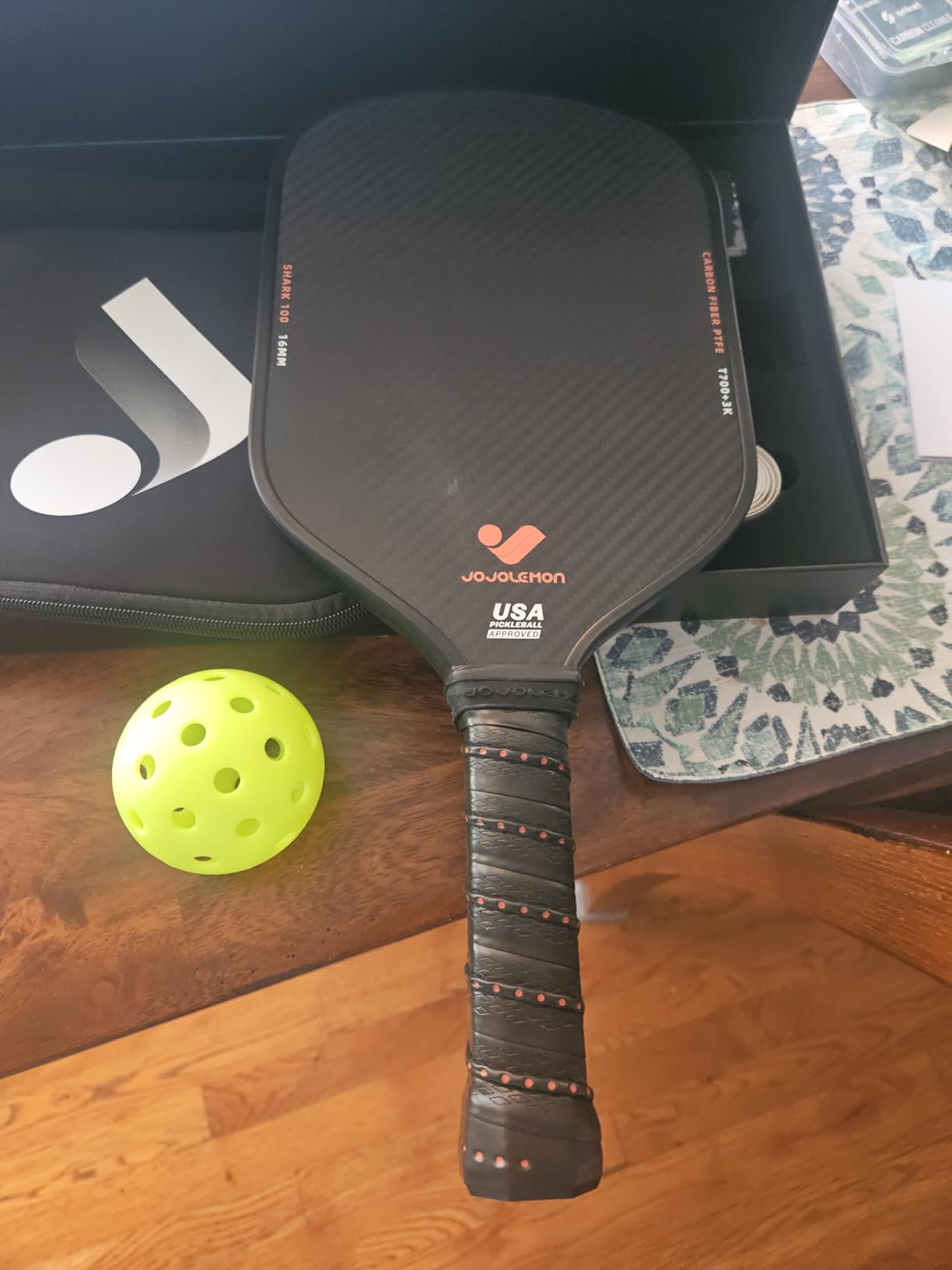 JOJOLEMON Pickleball Paddles, Carbon Fiber Pickleball Paddle with a 16mm Shark Power Polymer Core, The Pickleball Rackets Designed for Ultimate Spin & Consistency customer photo 2