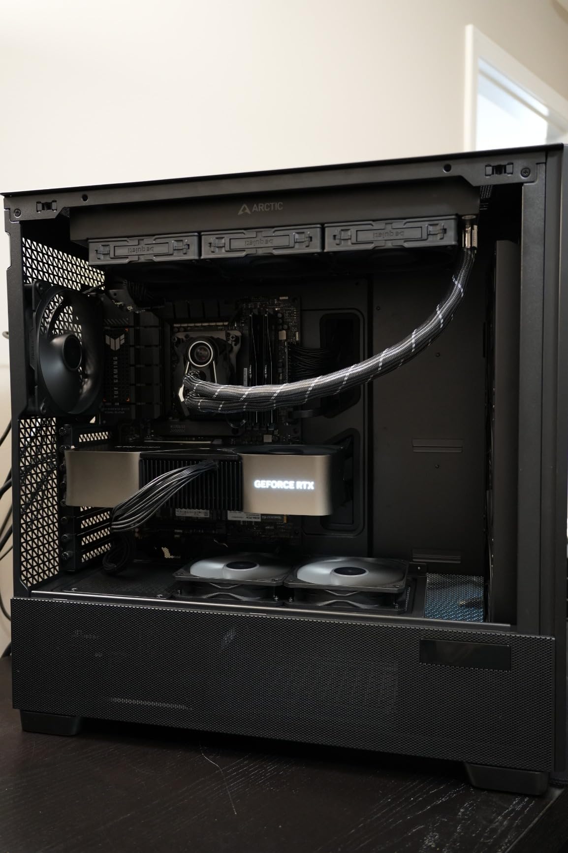Antec Flux Pro Full-Tower E-ATX PC Case, 6 PWM Fans Included, Black | 6 PWM Fans, Walnut Wood Front Panel, High-Airflow, 90° Rotated PSU Mount, 420mm Radiator Support, CPU & GPU Temp Display customer photo 2