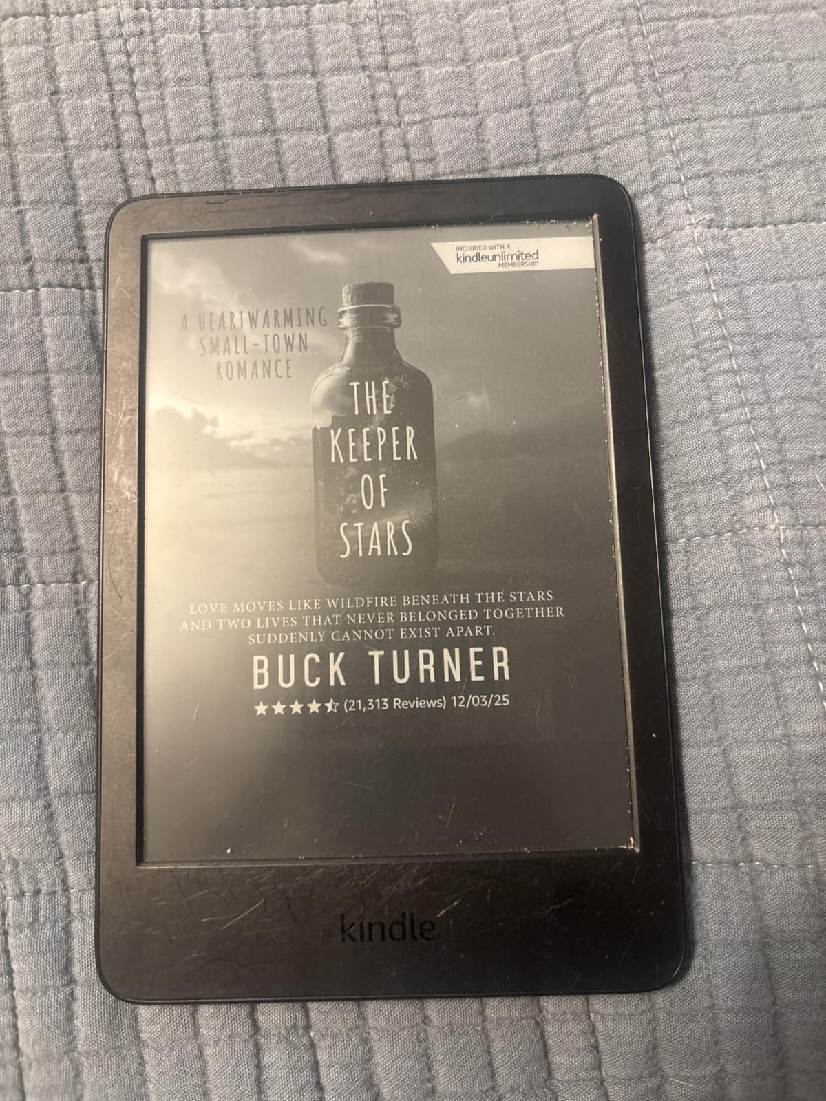 Kindle 16 GB (newest model) - Lightest and most compact Kindle, now with faster page turns, and higher contrast ratio, for an enhanced reading experience - Without Lockscreen Ads - Matcha customer photo 2