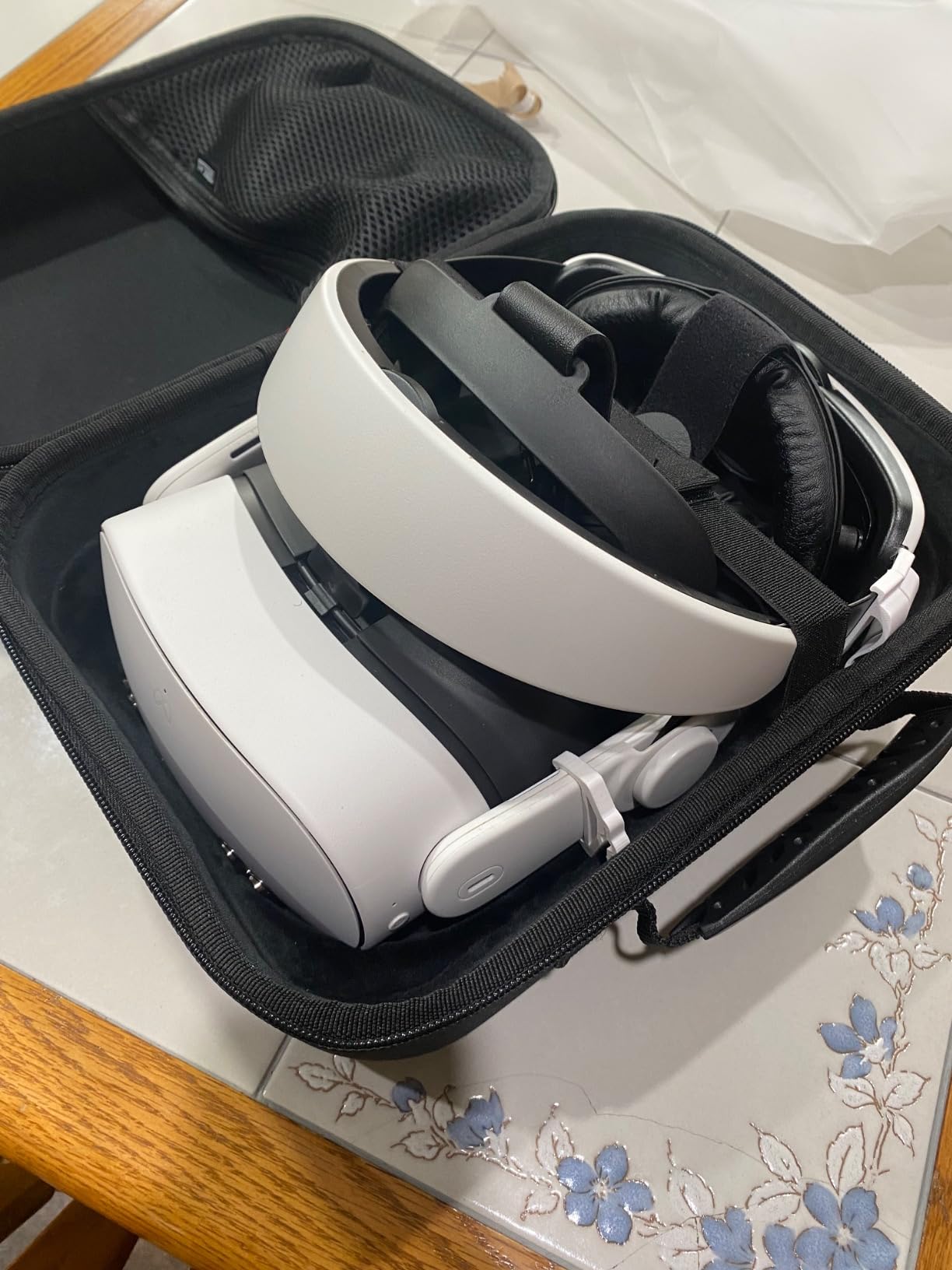 STARTRC GAMES Large Carrying Case for Meta Quest 3/Quest 3S, Hard Travel Case for BOBOVR S3 Pro/Kiwi Design Battery Head Strap and Other Accessories, Storage Case and Soft Lining for Quest 3S customer photo 2