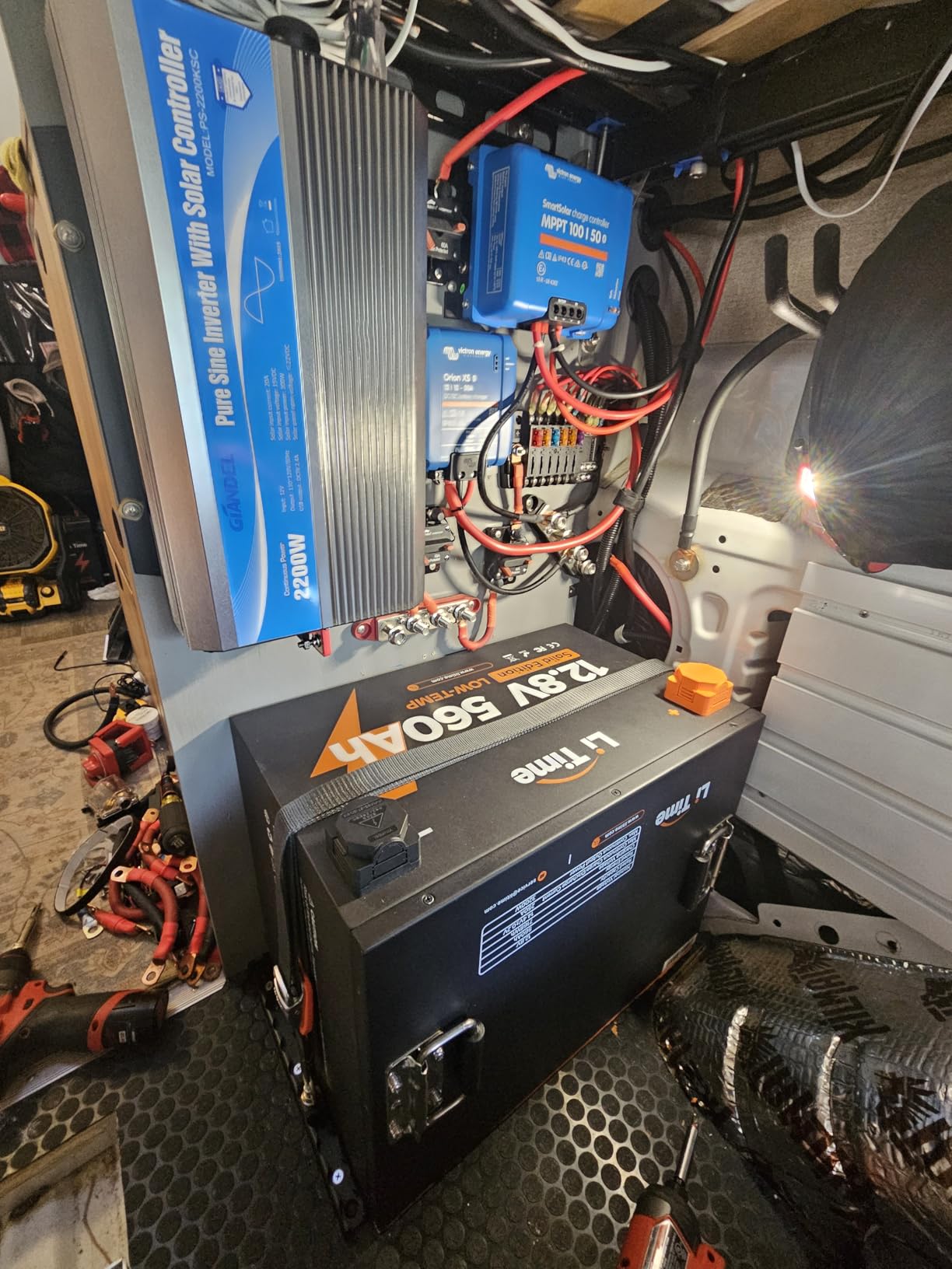 Litime 12V 200Ah Mini Lithium LiFePO4 Bluetooth Battery for RV Solar Marine | Group 31+, Max. 20000 Cycles at 60% DOD, 200A BMS, 2560Wh, Low Temp Protection, IP65, for Camper, Home Backup, Power Outages customer photo 2