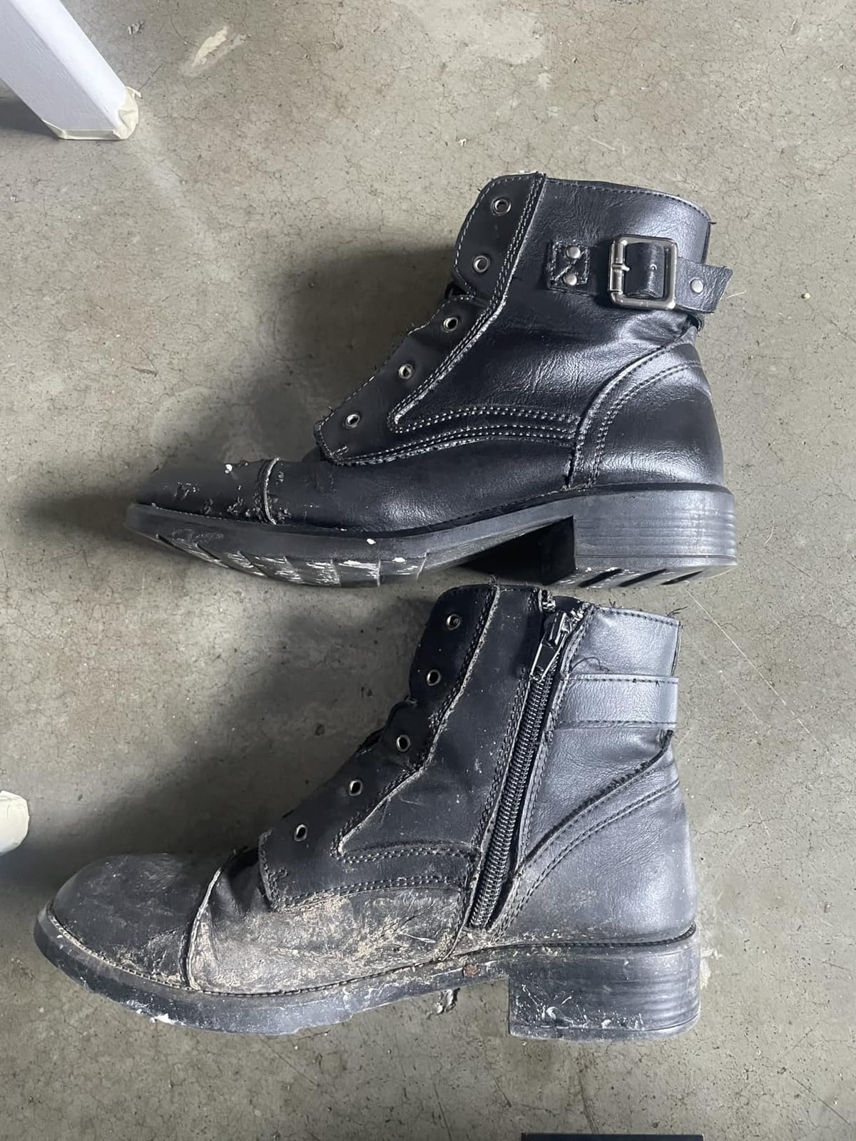 Leather Boot Care Kit - Mink Oil, Saddle Soap for Leather, Applicators & Cloth - Leather Care Kit, Boot Leather Care Kit, Leather Shoe Care Kit for Cowboy Boots, Work Boots, Shoes, and Tack customer photo 2