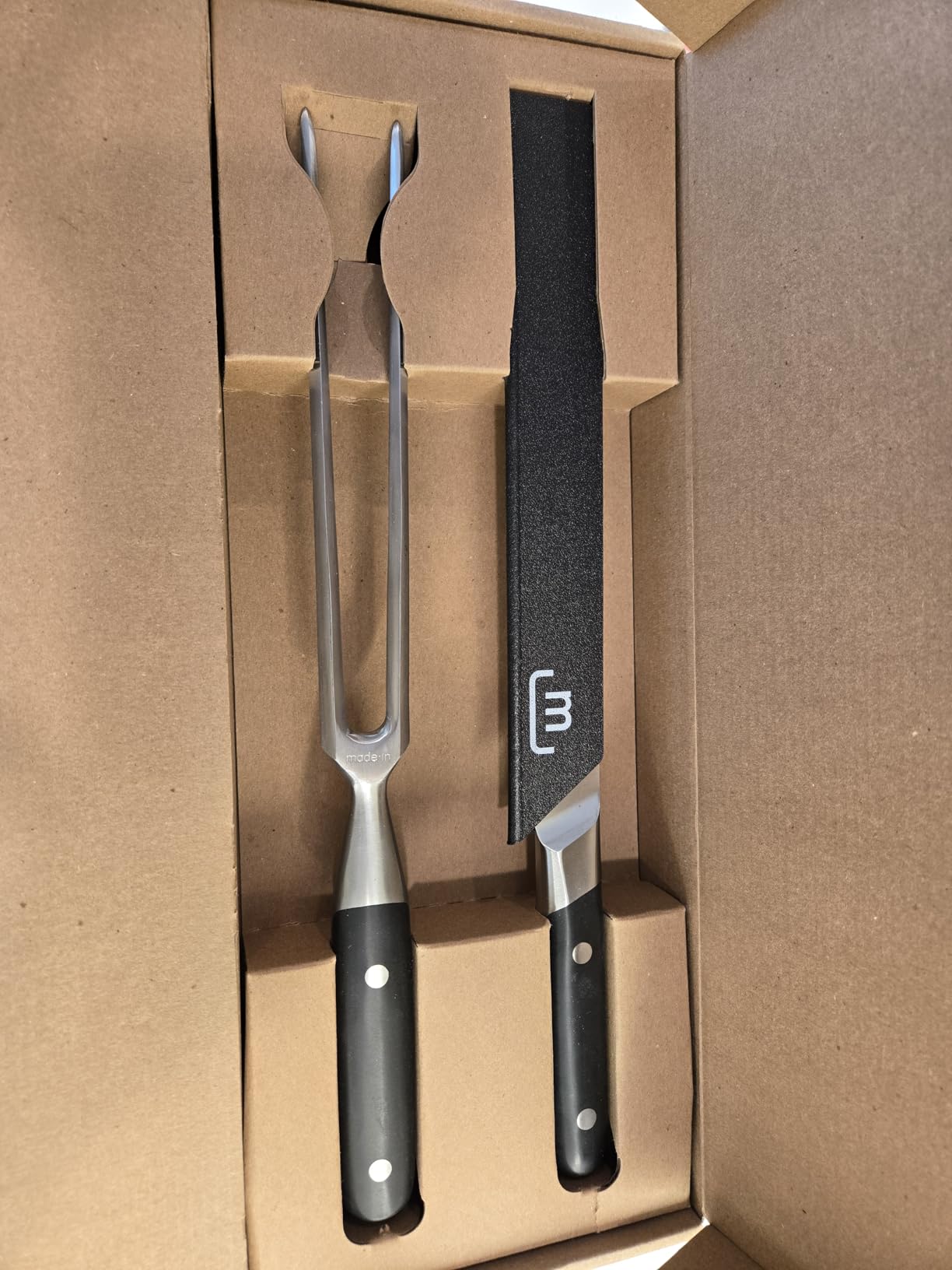 Made In Cookware - Carving Set (Includes Carving Knife and Fork) - Crafted in France - Full Tang with Black POM Handle customer photo 2