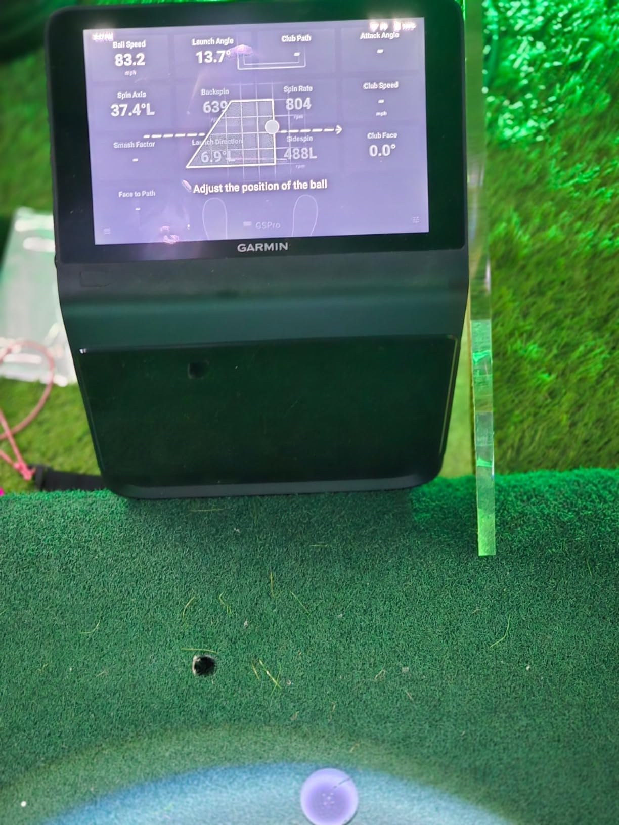 Garmin Approach R50, Premium Golf Launch Monitor & Simulator | 10