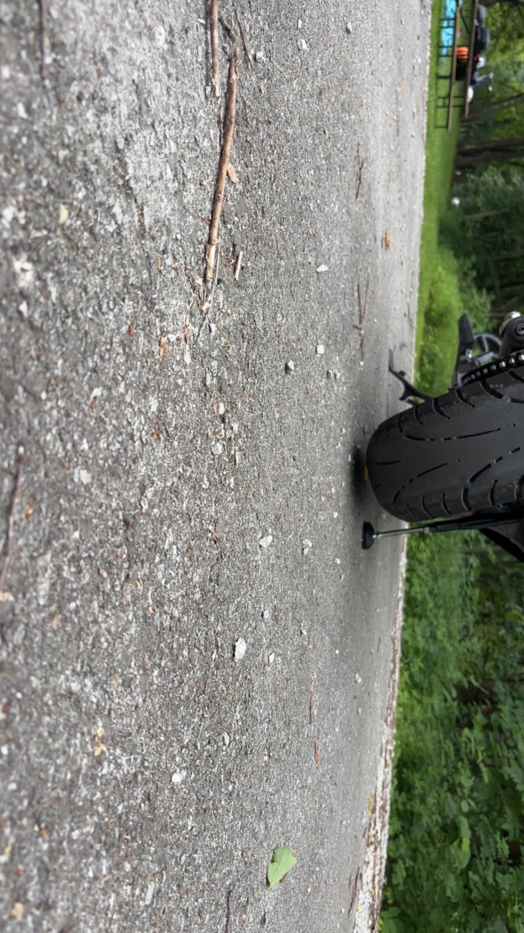 Kaedear Aluminum Motorcycle Wheel Roller Stand for Maintenance, KDR-ST1-BK customer photo 1