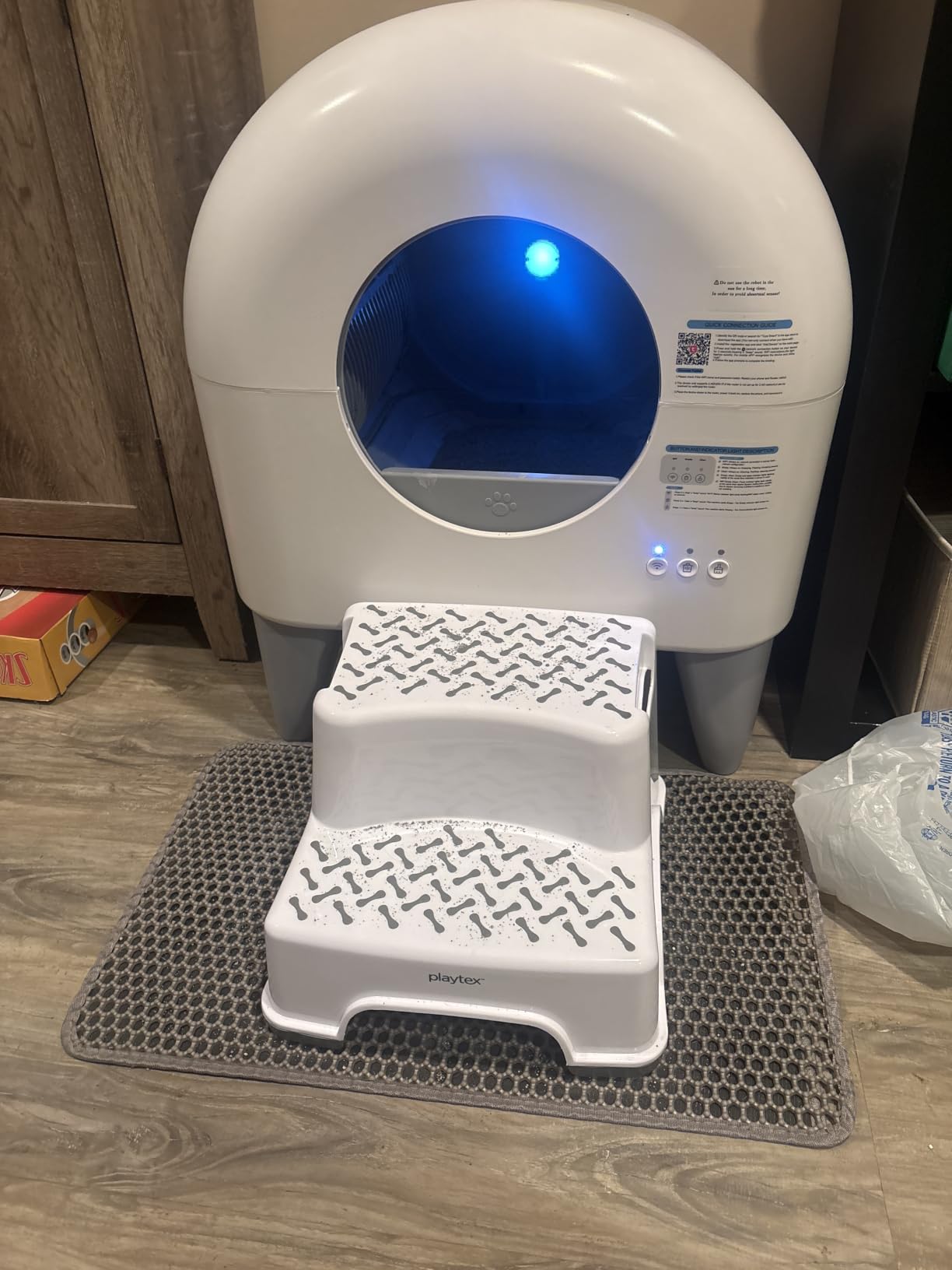 Fumoi Automatic Cat Litter Box Self Cleaning Litter Box Large Capacity for Multiple Cats, App Control with Safety Sensors, Removable Washable Liner,2 Rolls Garbage Bags,Grey customer photo 1