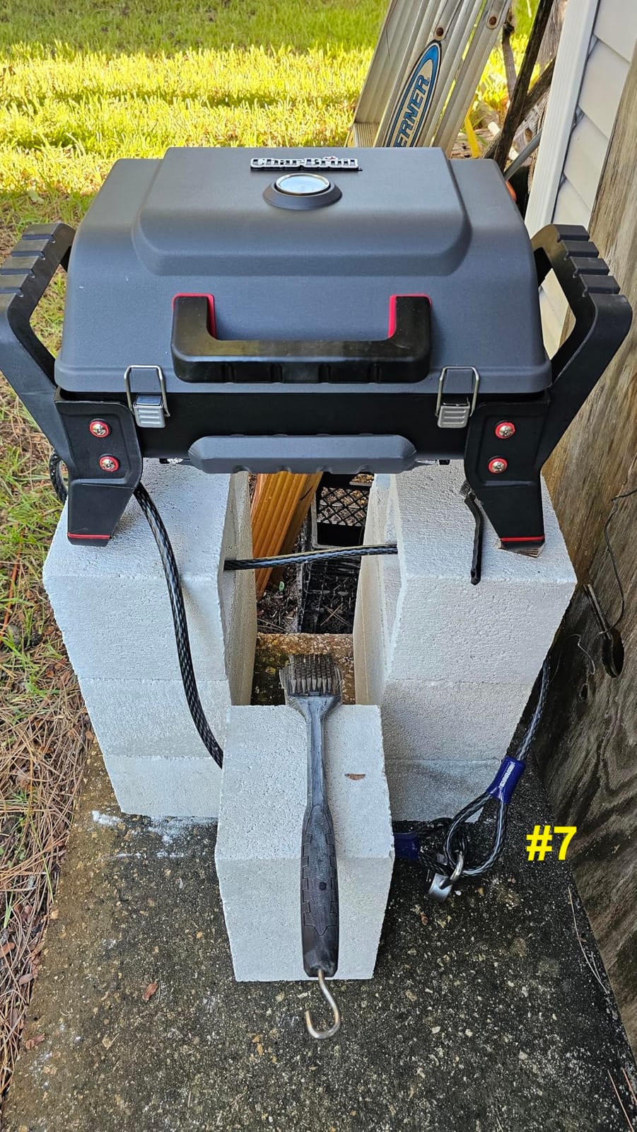 Charbroil Grill2Go X200 customer photo 2