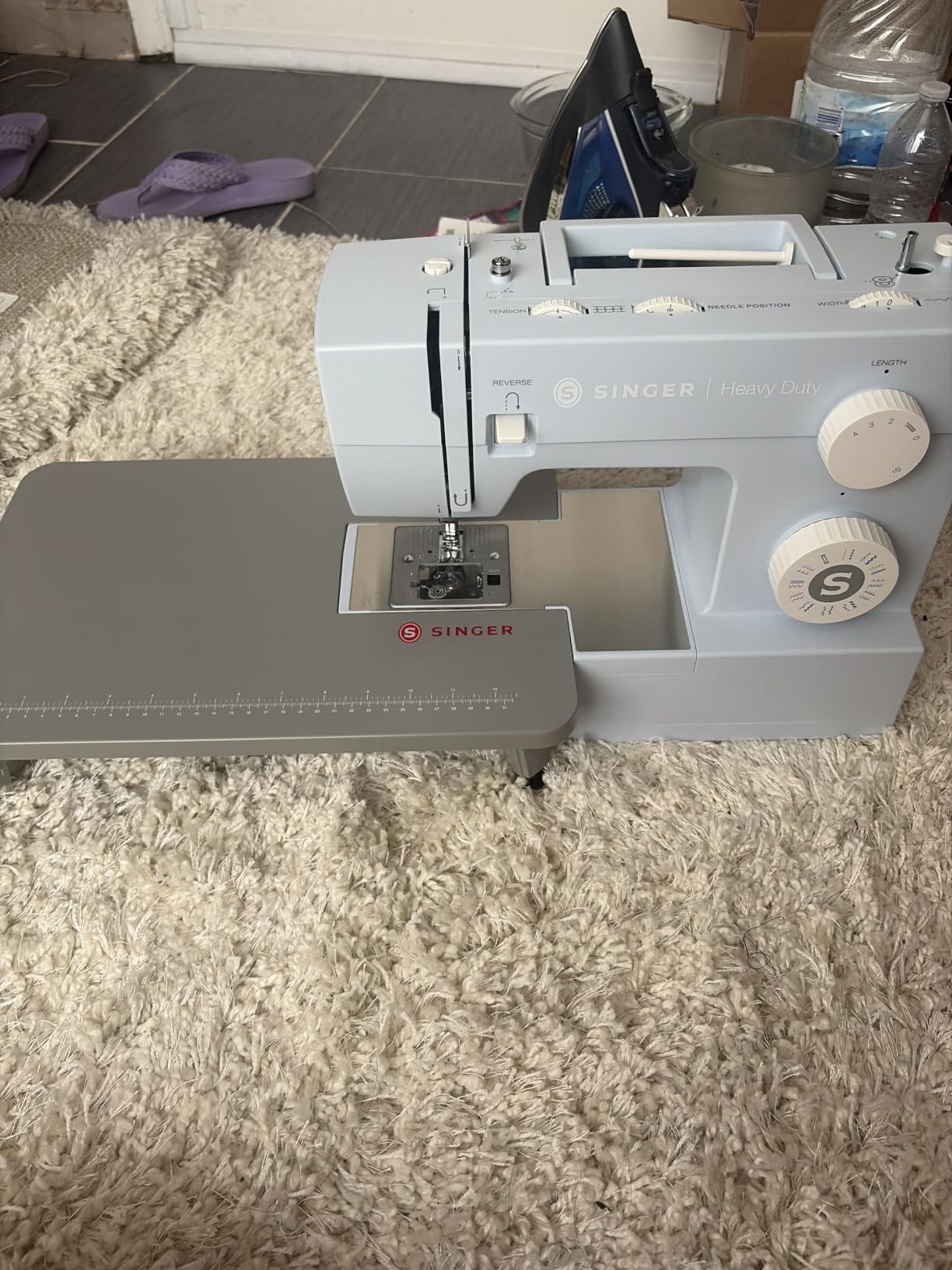 SINGER 4423 (Meltwater Blue) Heavy Duty Sewing Machine with Accessories | 23 stitches deliver 97 applications, 50% more power for denim and canvas, 1100 stitches/min, metal frame, 1-step buttonhole customer photo 2