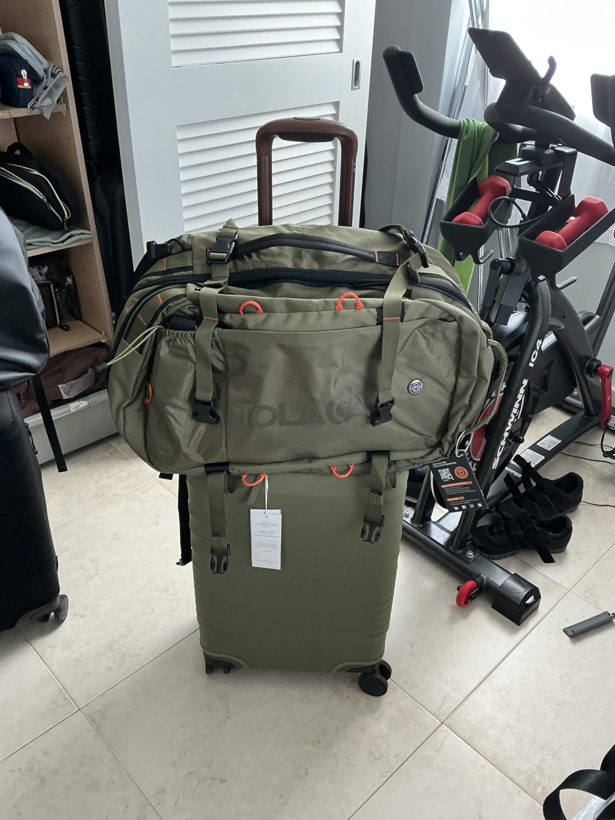 Tolaccea Travel Backpack 40-50L, 16