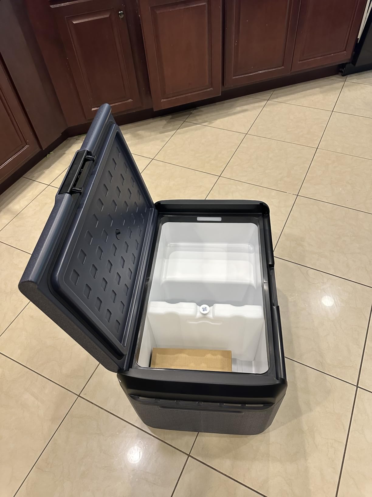 BODEGACOOLER 12 Volt Refrigerator, 100QT(95L) IPX4 Waterproof Electric Cooler, Car Fridge Dual Zone APP Control with 12/24V DC 110-240V AC, -4℉~68℉, Portable Freezer for Camping,Travel,RV,Road Trips customer photo 1
