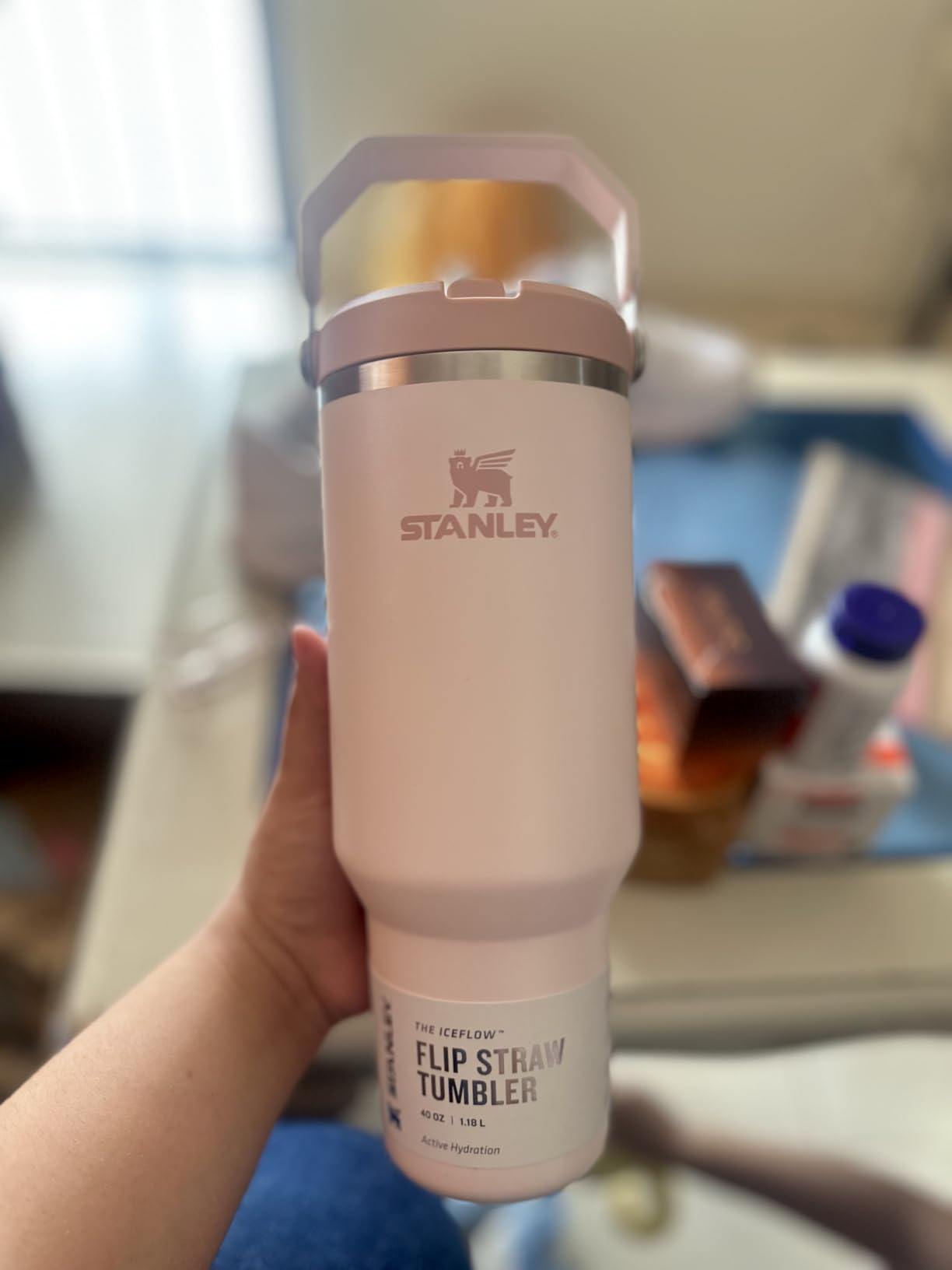STANLEY IceFlow 2.0 Flip Straw Tumbler, 30 oz, Easy Carry Handle, Twist On Lid, Leak Resistant, Insulated Stainless Steel customer photo 1