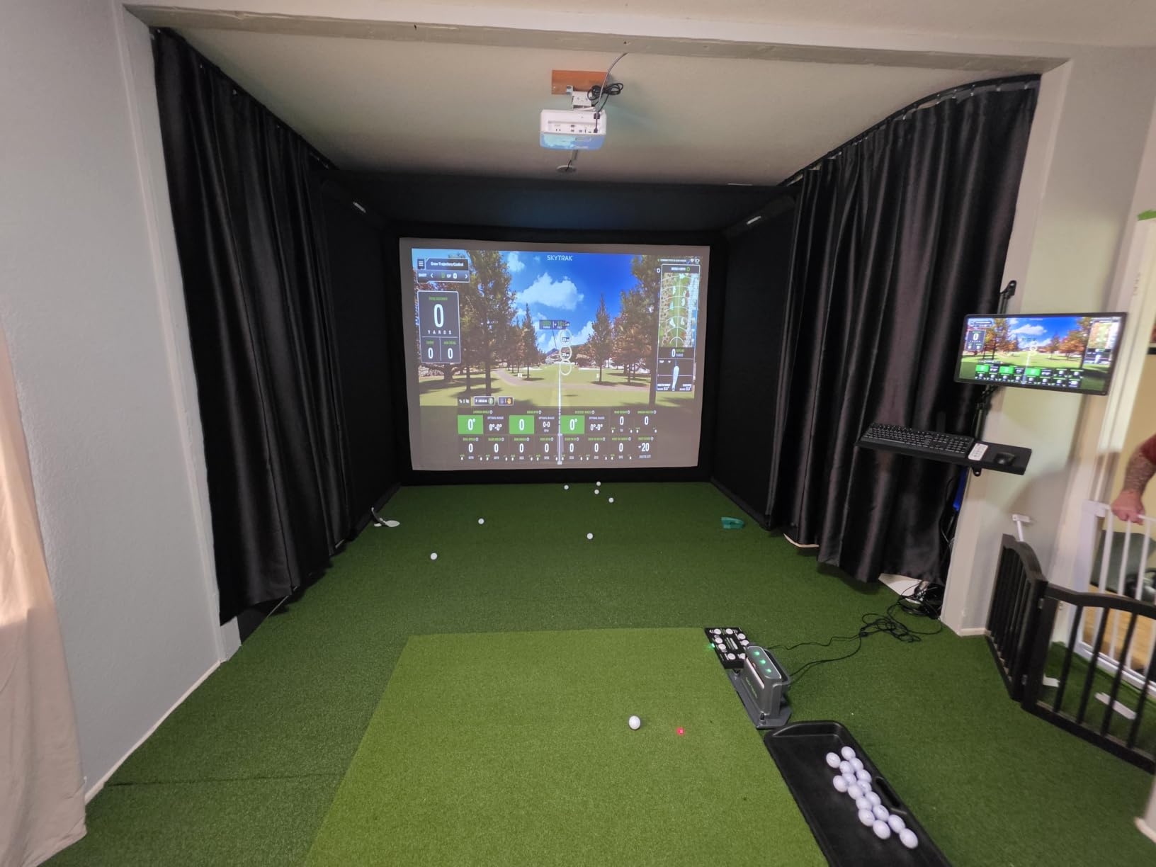 Golf Mat 31mm, 5x4ft/5x5ft Premium Golf Hitting Mat Outdoor Indoor | Golf Practice Mat for Driving Training, High-Elasticity Artificial Turf, Thickened EVA Material customer photo 1