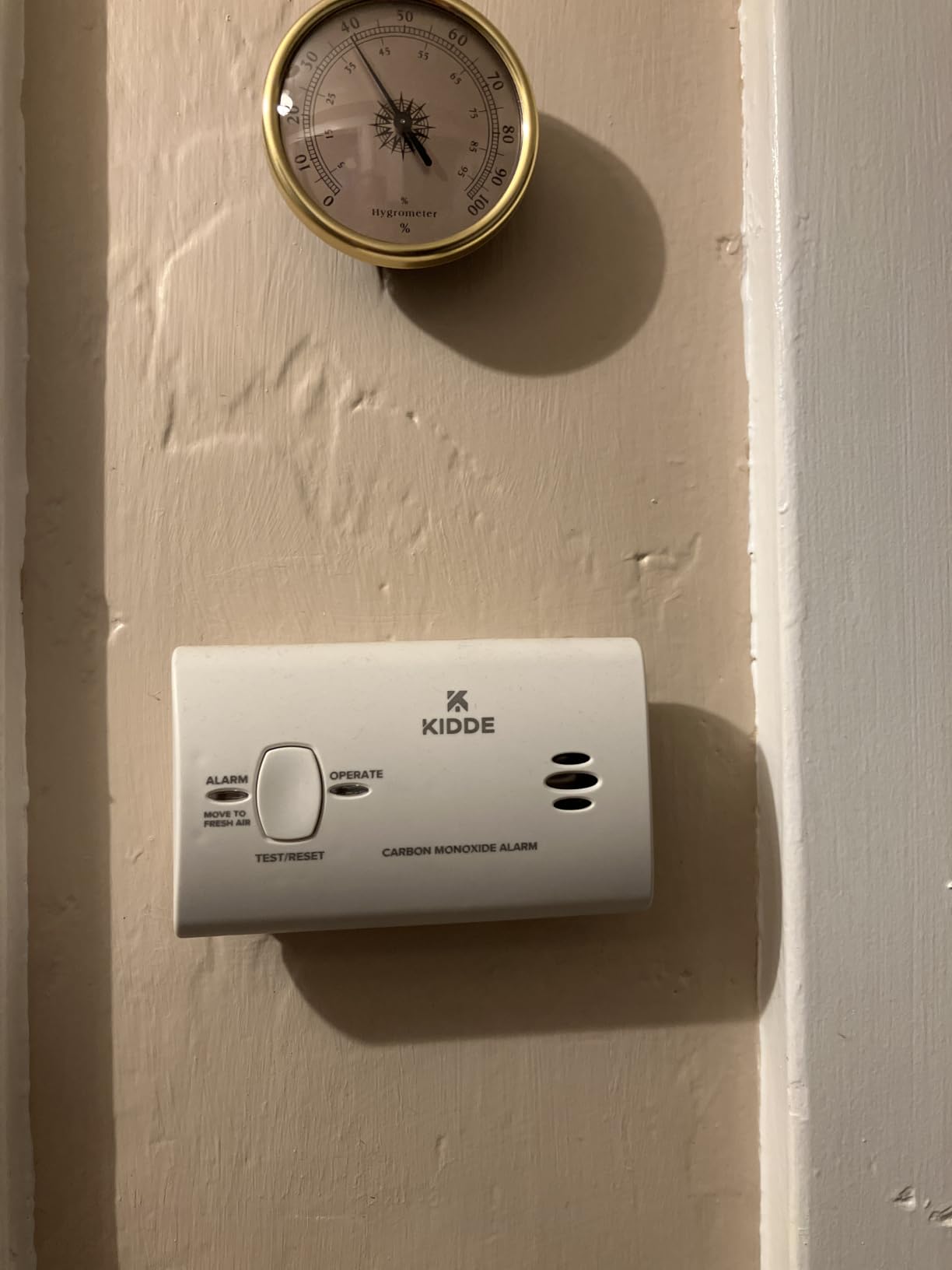Kidde Carbon Monoxide Detector, AA Battery Powered, Portable for Travel or Home, 85 dB Alarm, LED Status Indicators, 3rd Edition customer photo 1