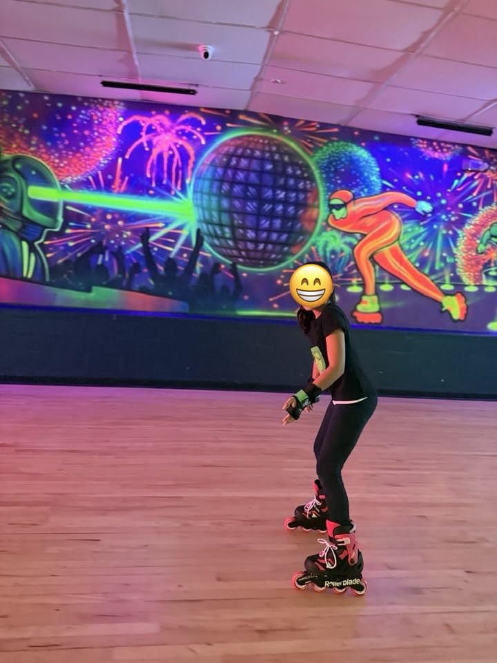Rollerblade Microblade Kid's Adjustable Fitness Inline Skate, Junior, Youth Performance Inline Skates customer photo 1