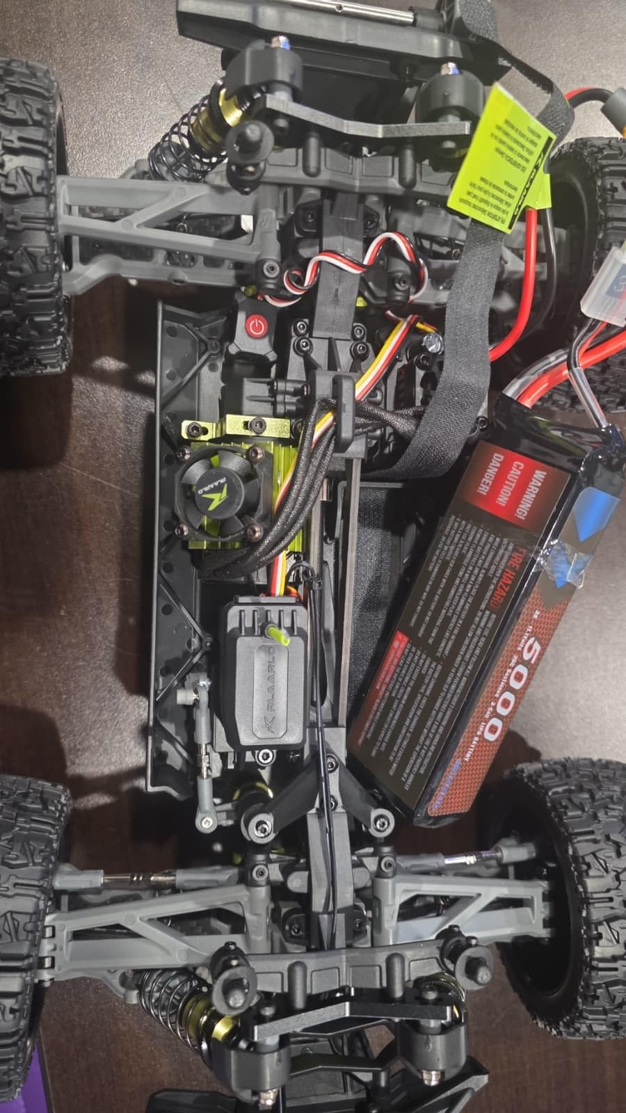 RIAARIO 1/10 Brushless RC Cars, 50+ MPH, 4WD Trucks, Carbon Fiber, Ages 8+ | 60A ESC Monster Trucks, 3650 2650KV Brushless Motor, 3S LiPo, Gyro, CNC Central Differential, 11KG Metal Servo with 7075 Gear customer photo 1