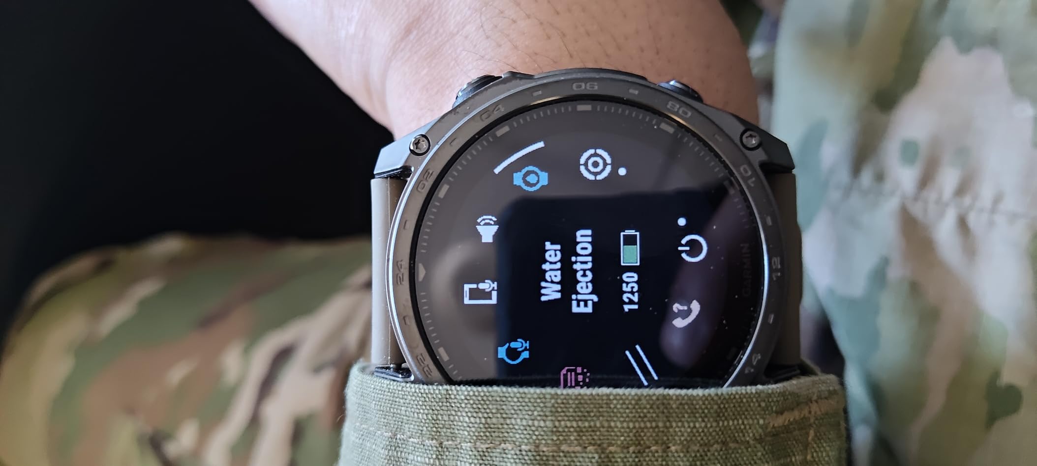Garmin tactix 8 Solar, Elite, Premium Tactical GPS Smartwatch, 51mm | Solar Charging, Includes Applied Ballistics Elite Solver, Dedicated Tactical Features, Built-In Flashlight customer photo 1