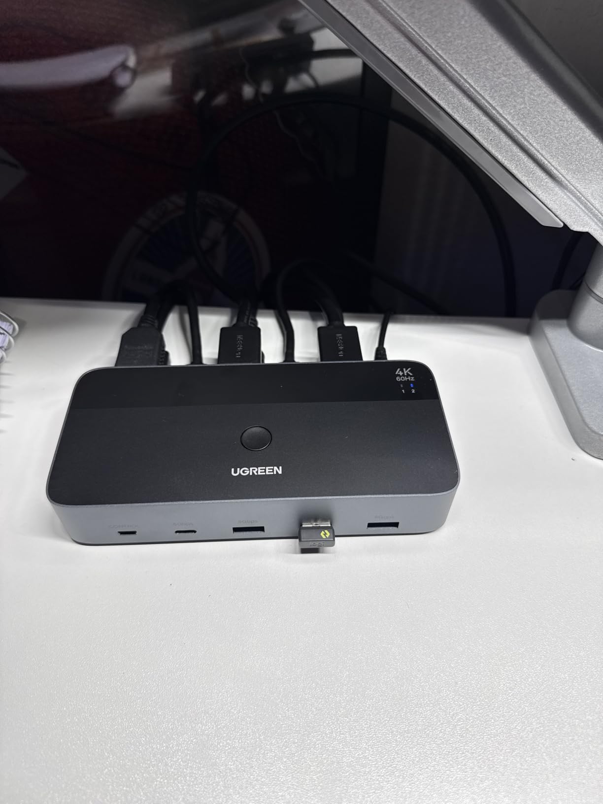 UGREEN HDMI KVM Switch 2 Monitors 2 Computers 4K@60Hz, with 4 USB 3.0 Ports | for 2 Computers Sharing 2 Monitors Keyboard Mouse Printer Webcam, with 4 HDMI + 2 USB Cables, Power Adapter and Controller customer photo 1